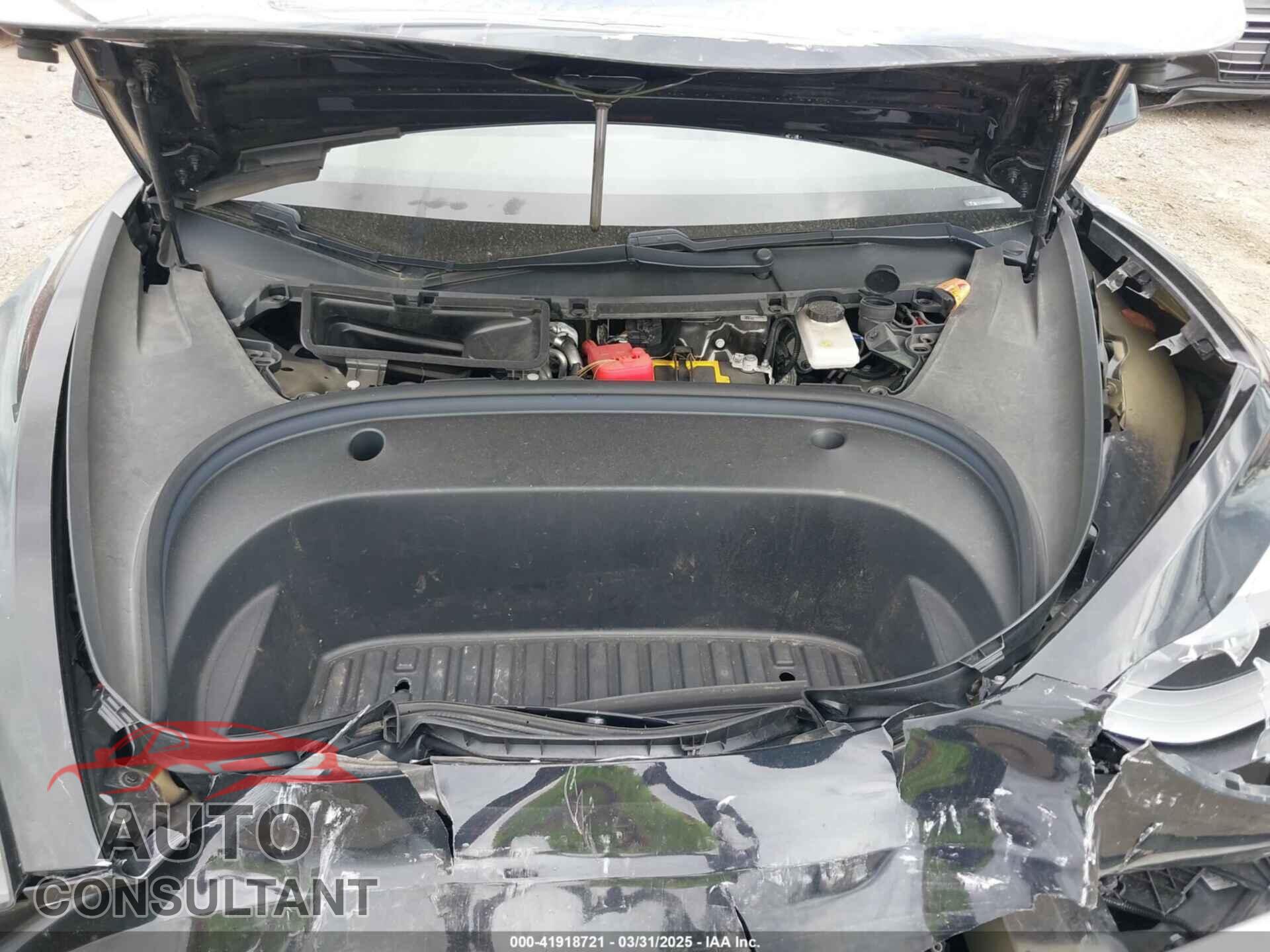 TESLA MODEL 3 2021 - 5YJ3E1EB4MF012822