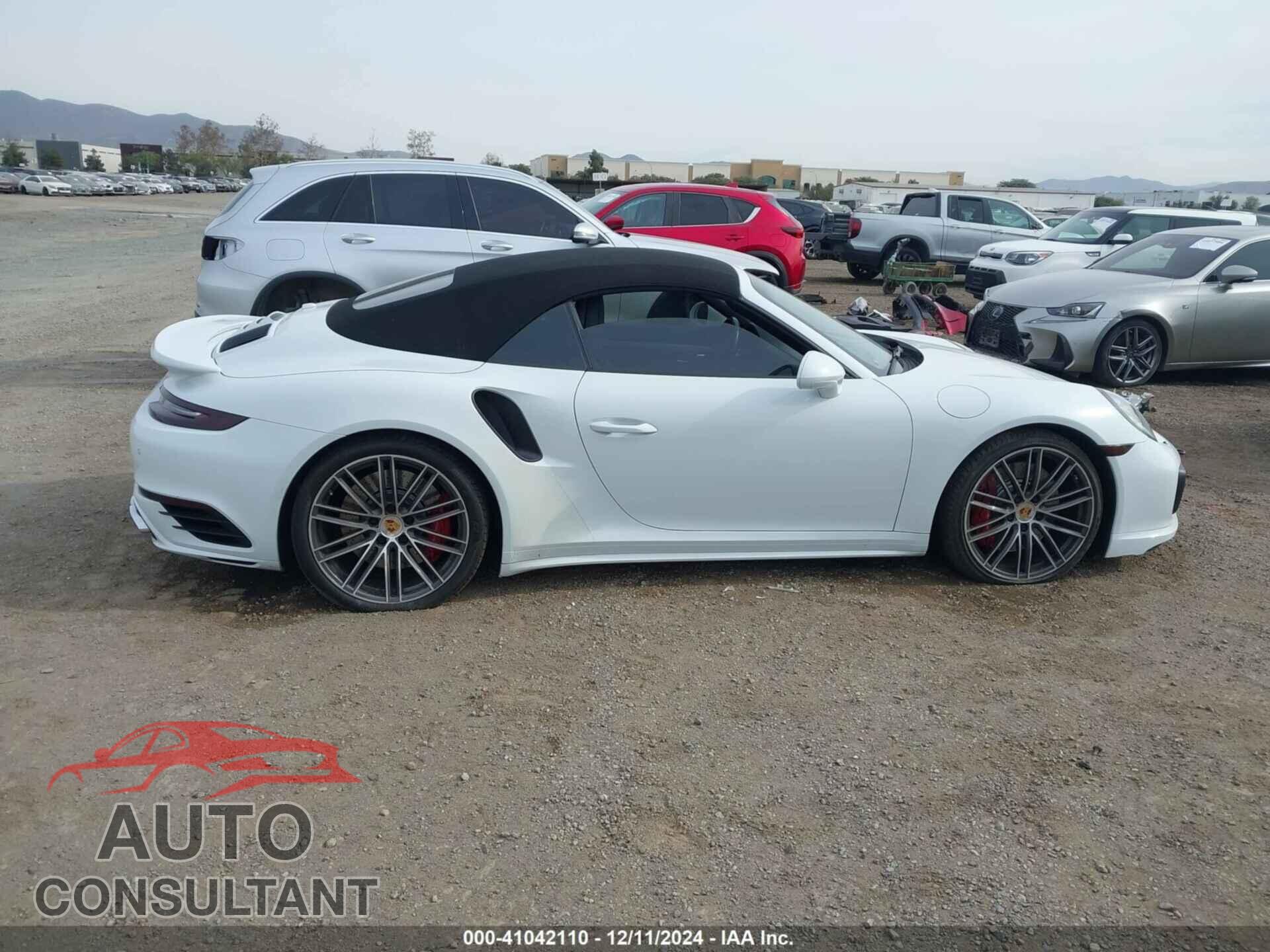 PORSCHE 911 2017 - WP0CD2A97HS178787