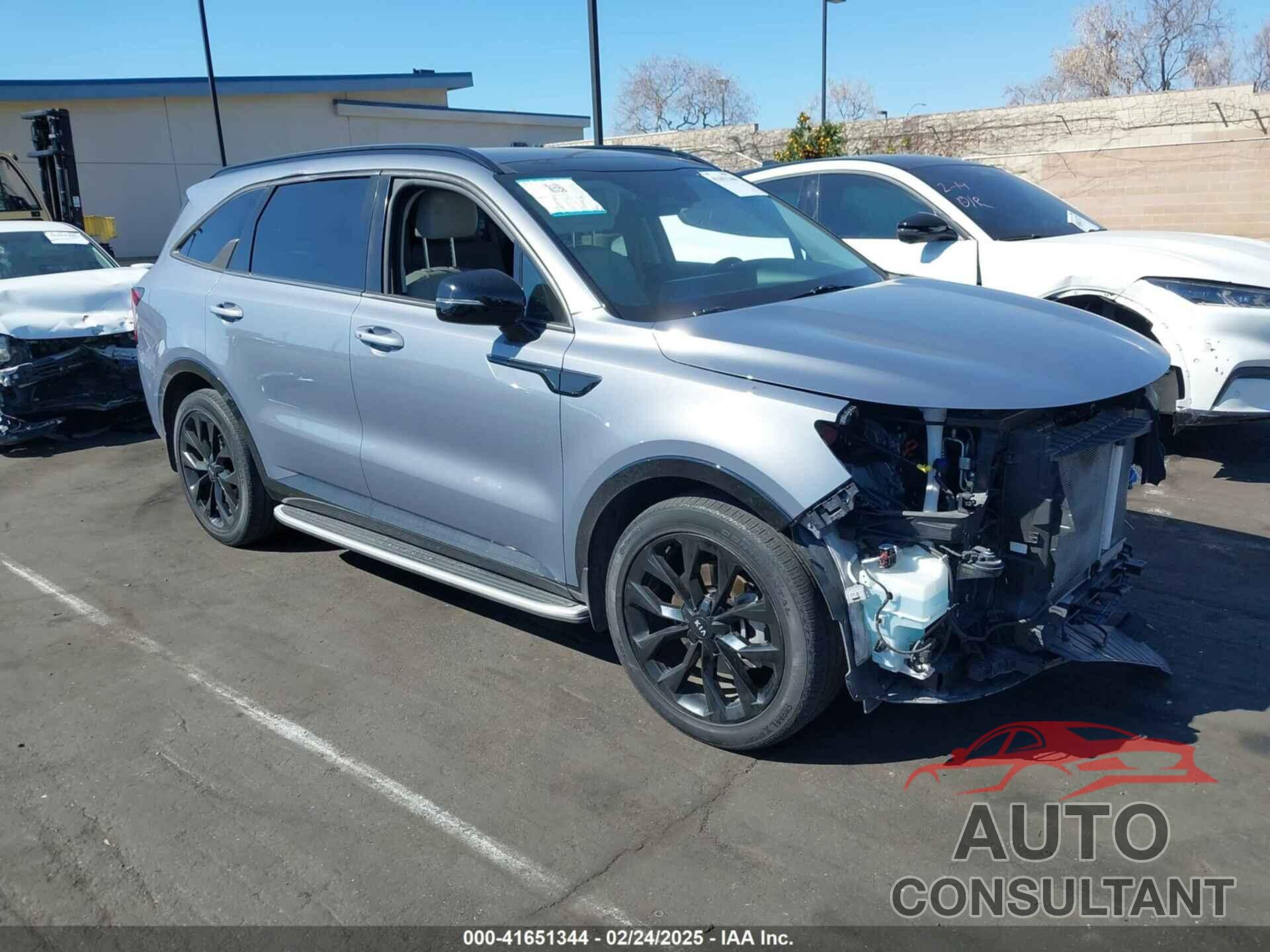 KIA SORENTO 2021 - 5XYRK4LF6MG073379