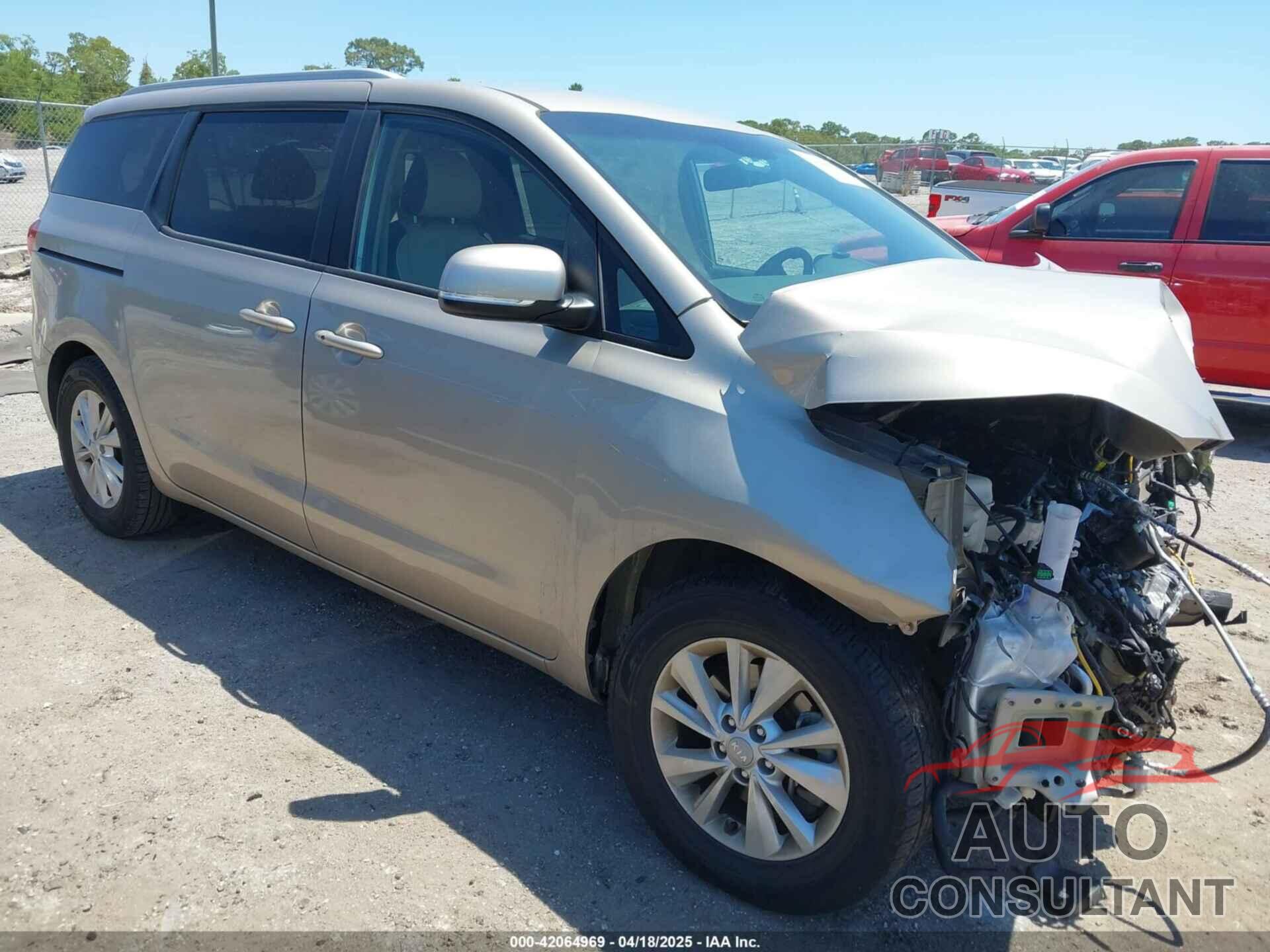 KIA SEDONA 2017 - KNDMB5C13H6249379