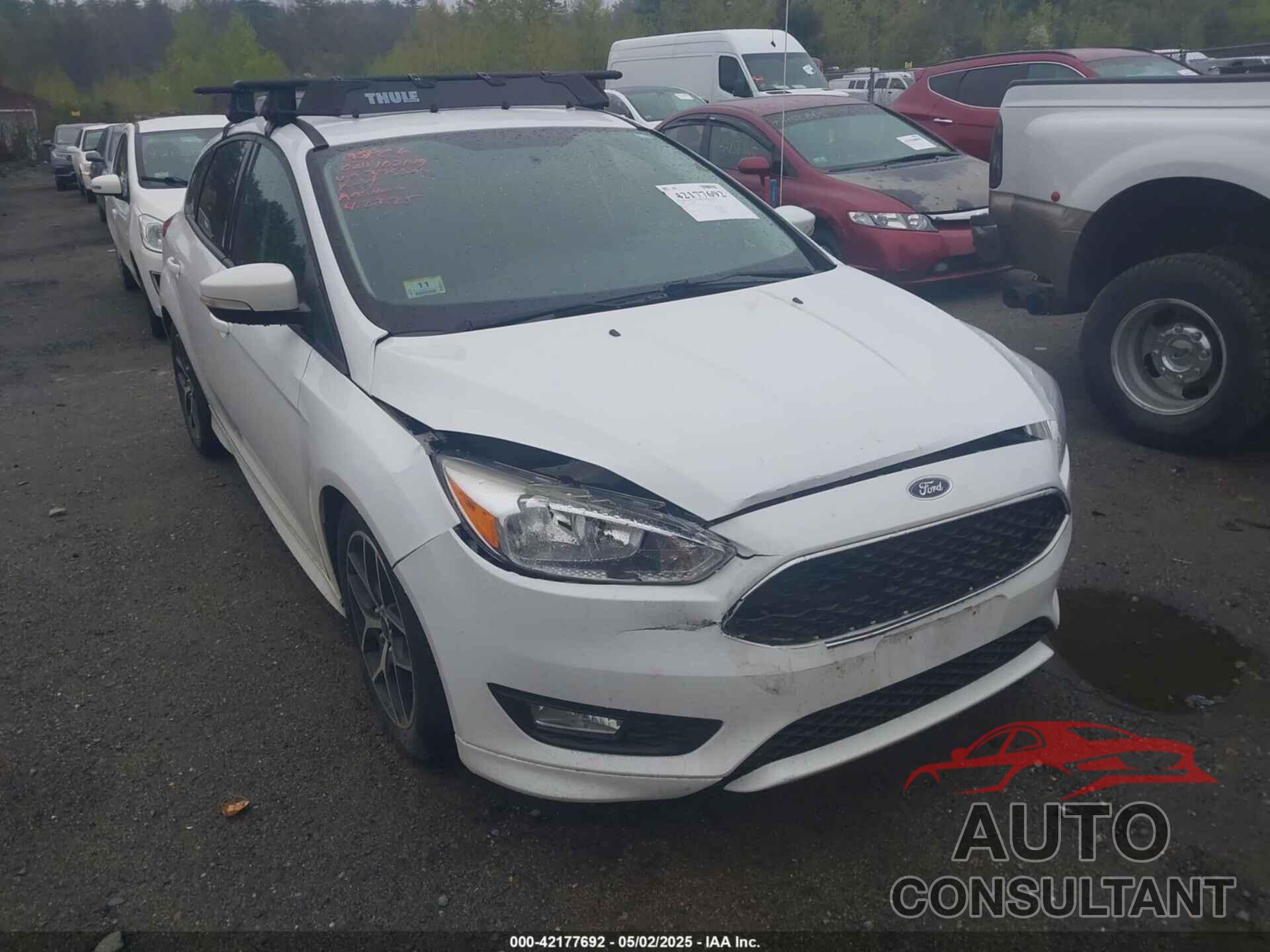 FORD FOCUS 2016 - 1FADP3K28GL375694