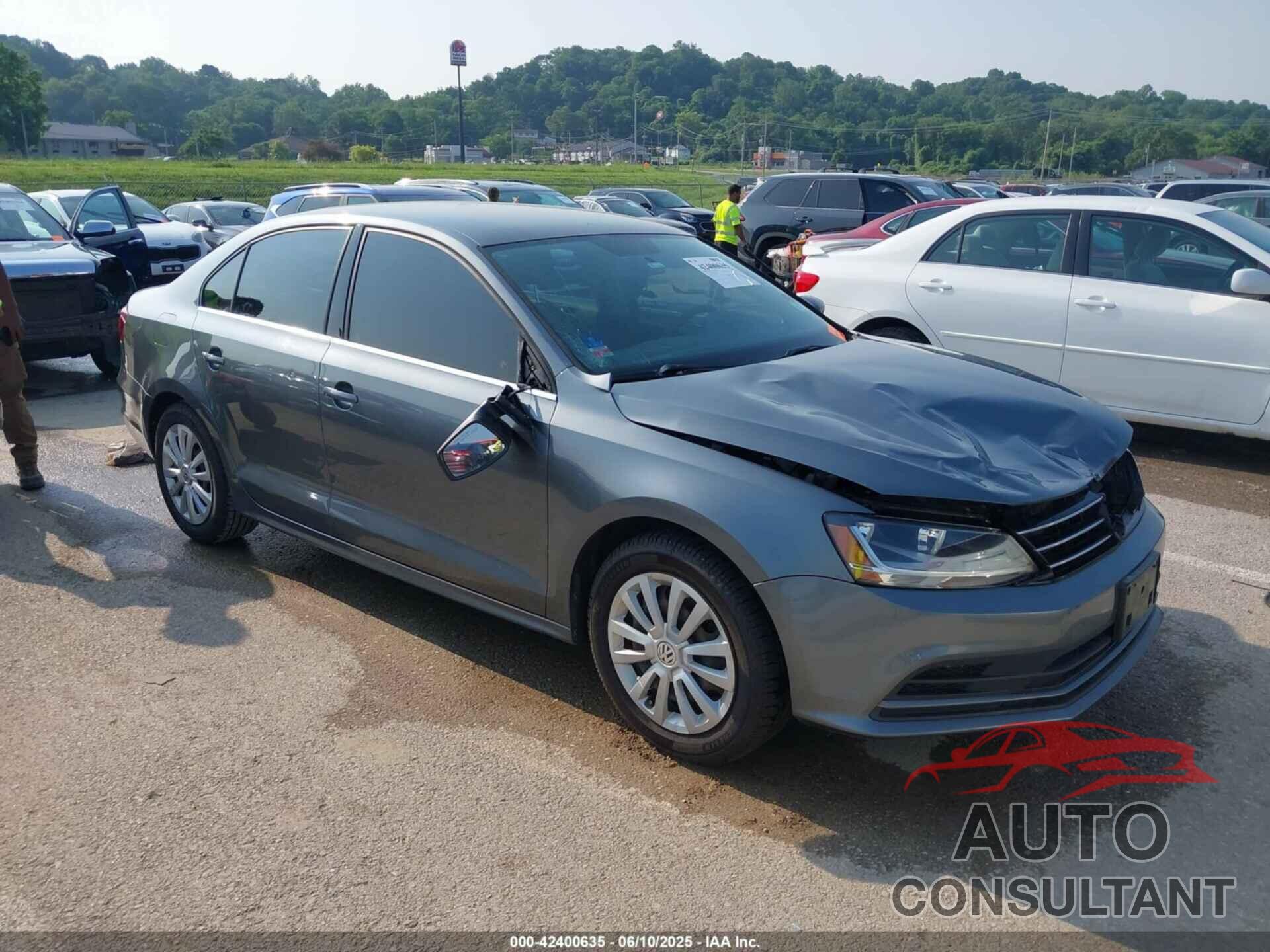 VOLKSWAGEN JETTA 2017 - 3VW2B7AJ2HM280271