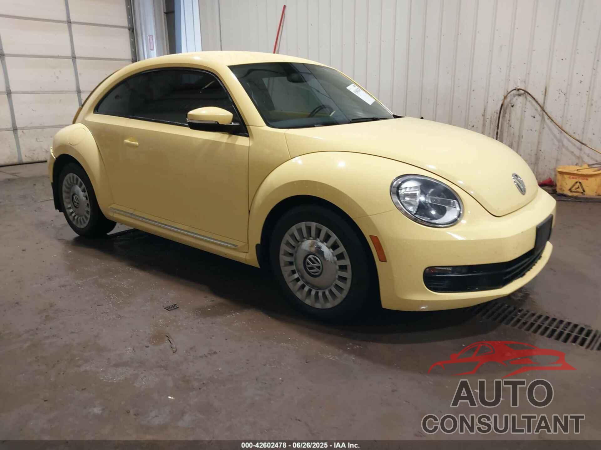 VOLKSWAGEN BEETLE 2014 - 3VWJ07AT3EM653252