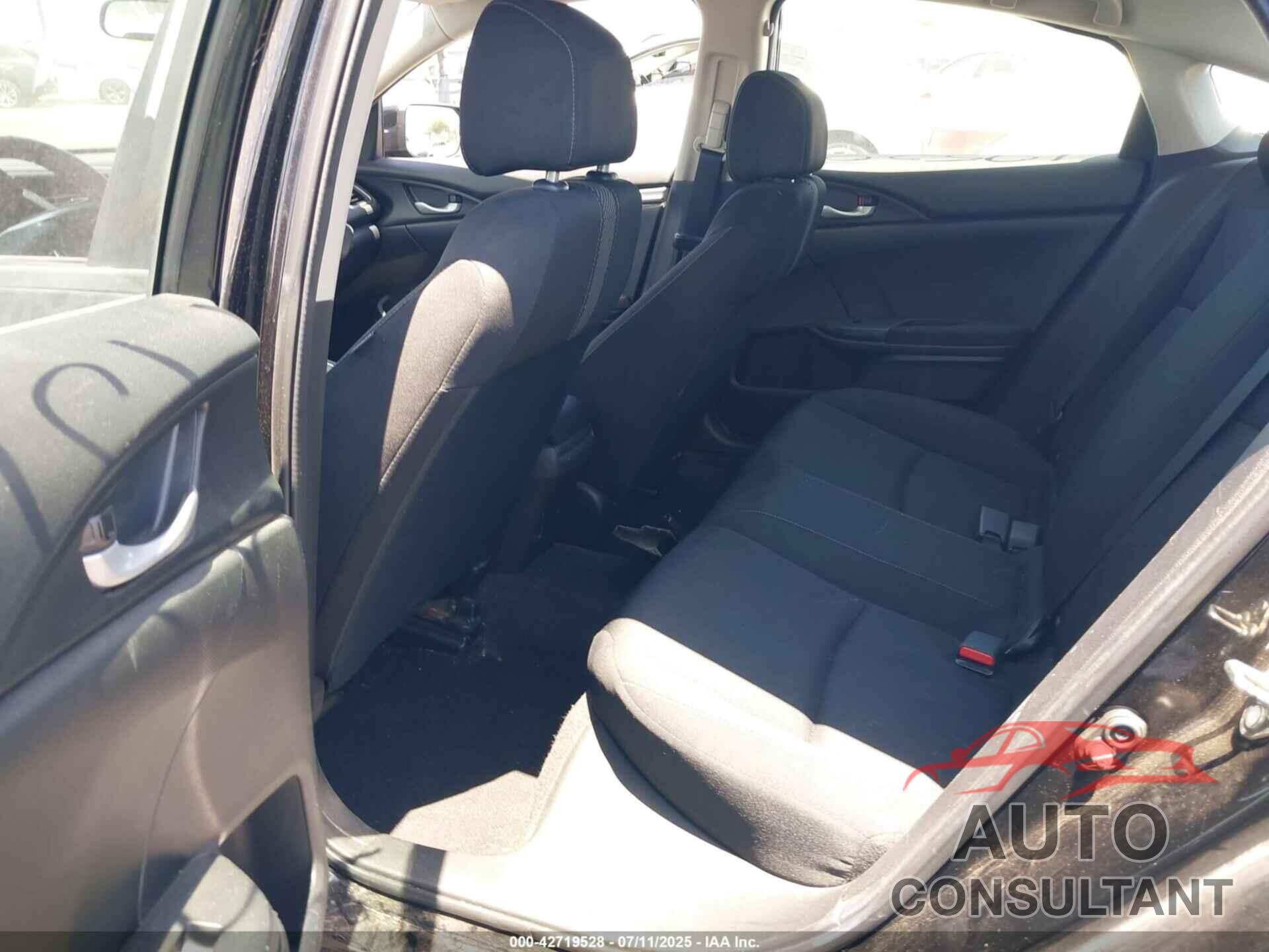 HONDA CIVIC 2017 - 2HGFC2F50HH512396