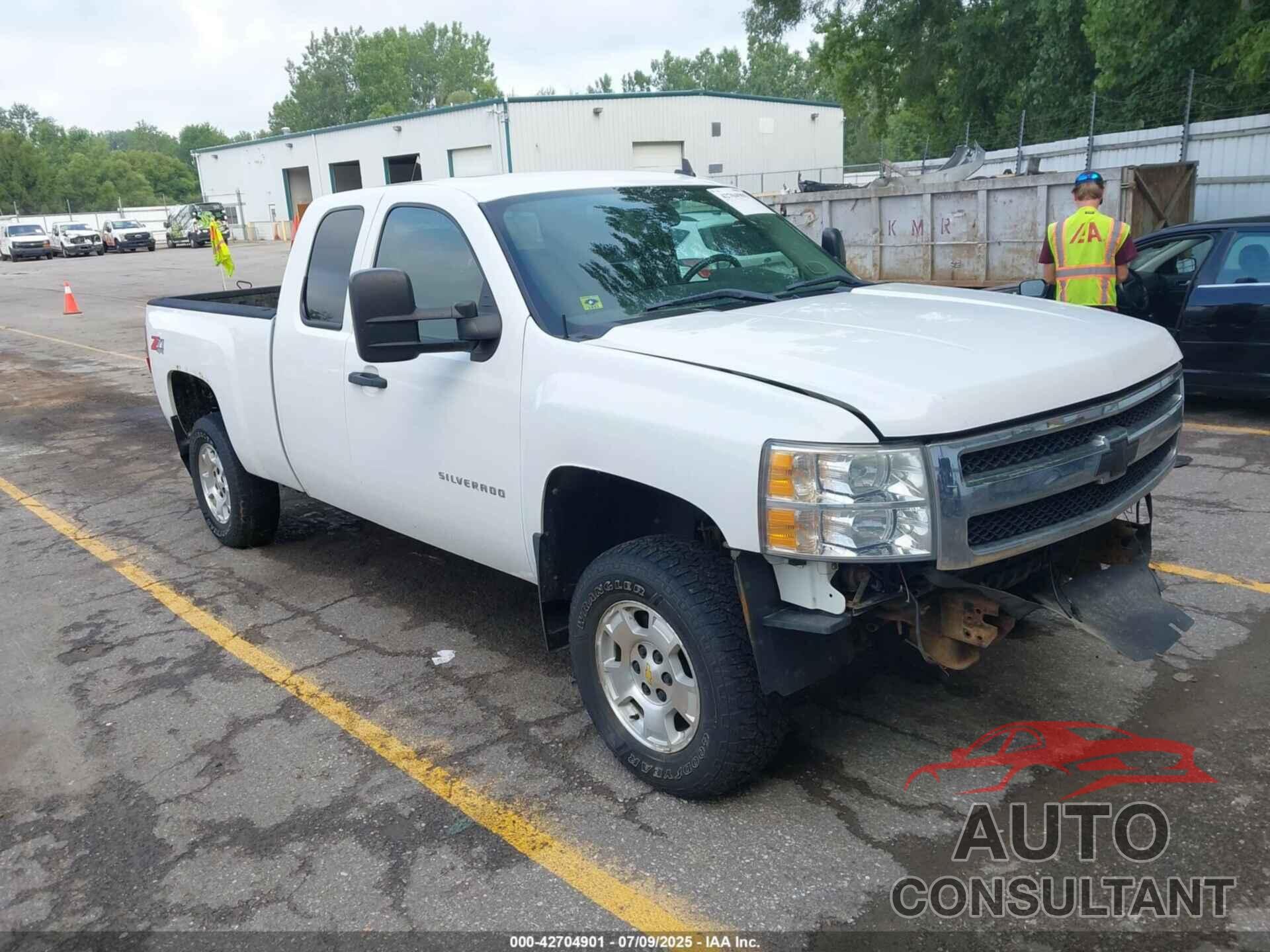CHEVROLET SILVERADO 1500 2011 - 1GCRKSE31BZ244867