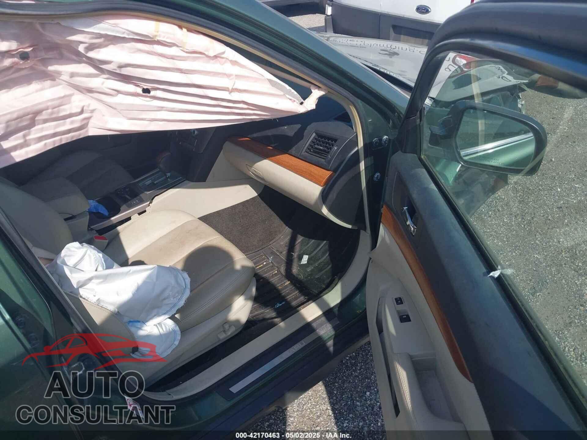 SUBARU OUTBACK 2013 - 4S4BRBPC9D3235457