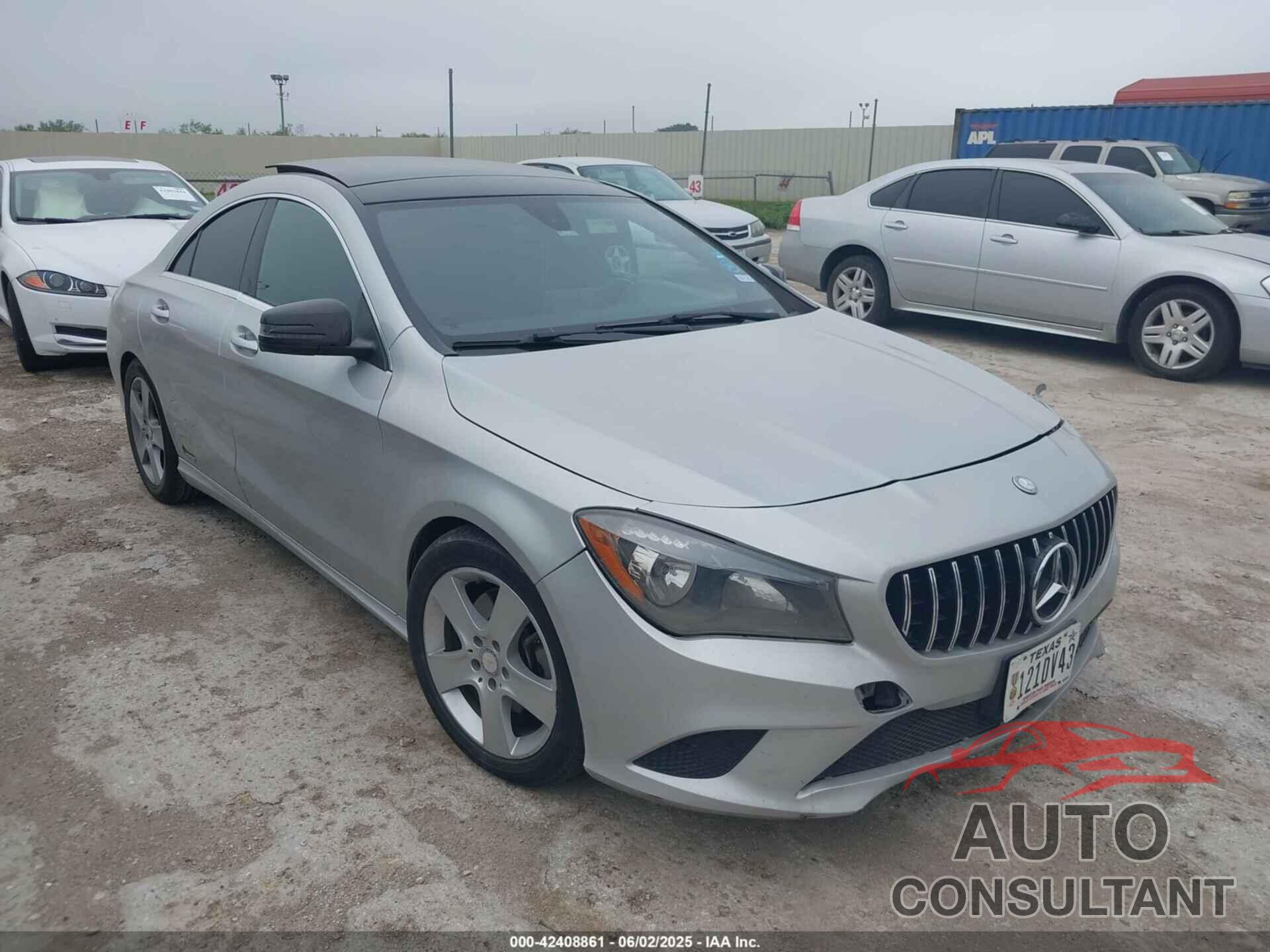 MERCEDES-BENZ CLA 250 2015 - WDDSJ4EB4FN162867
