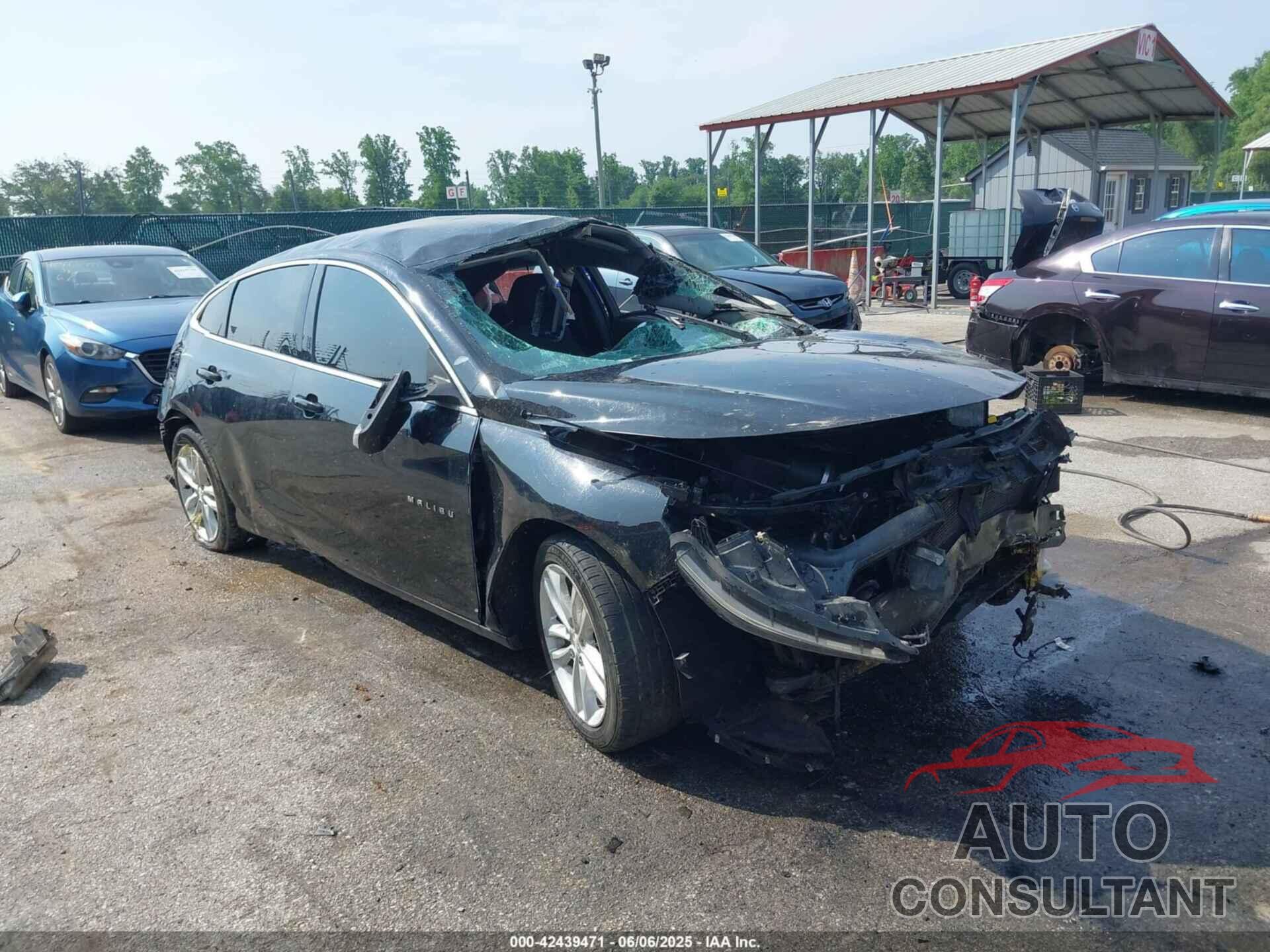 CHEVROLET MALIBU 2018 - 1G1ZD5ST4JF174869