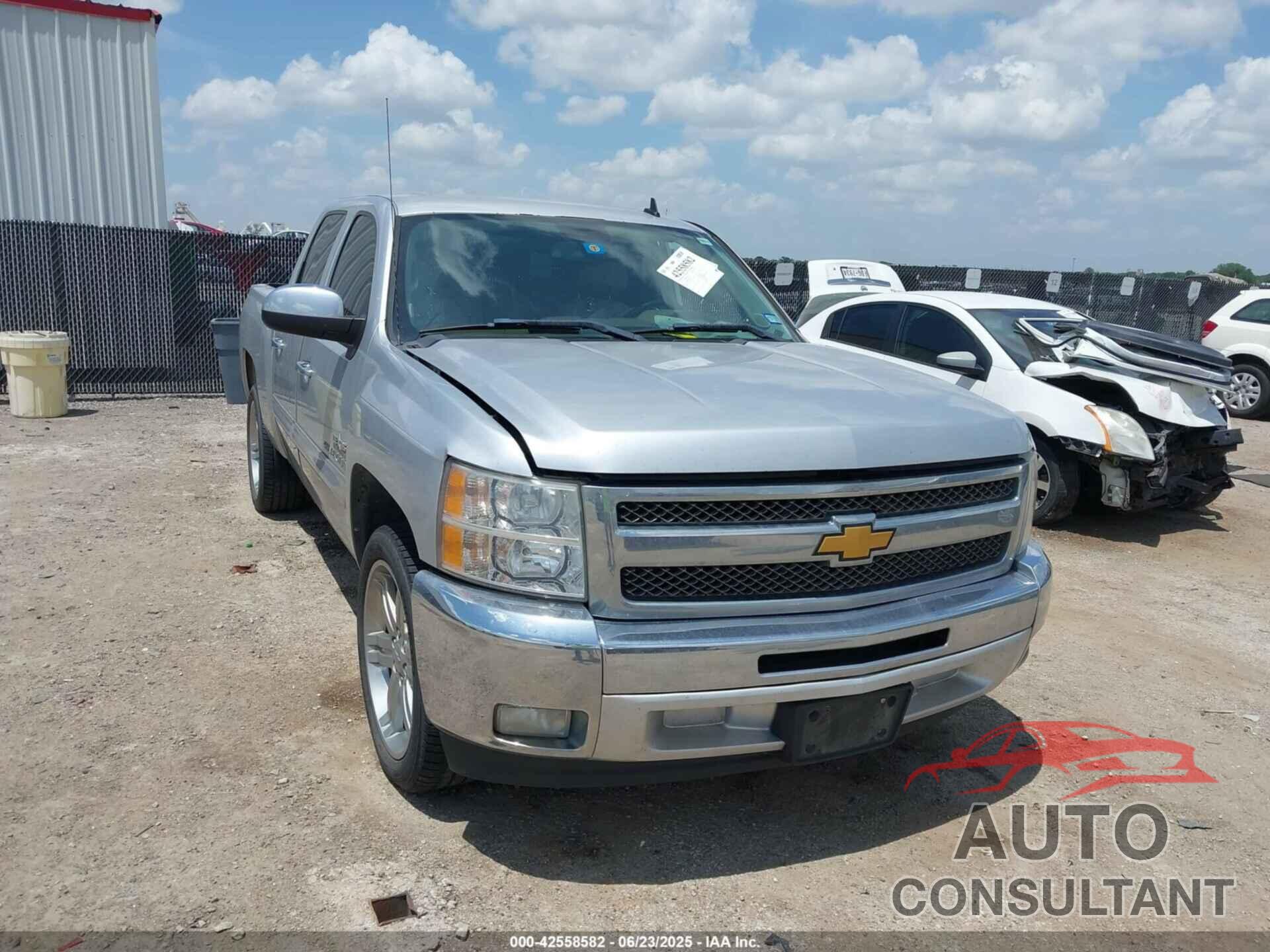 CHEVROLET SILVERADO 1500 2013 - 3GCPCSE09DG325788