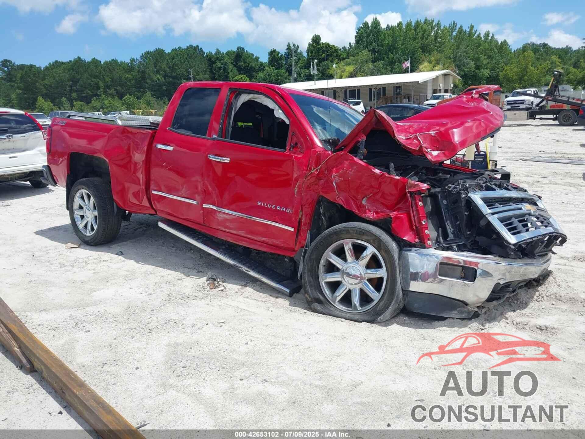CHEVROLET SILVERADO 1500 2014 - 1GCVKREC5EZ100816