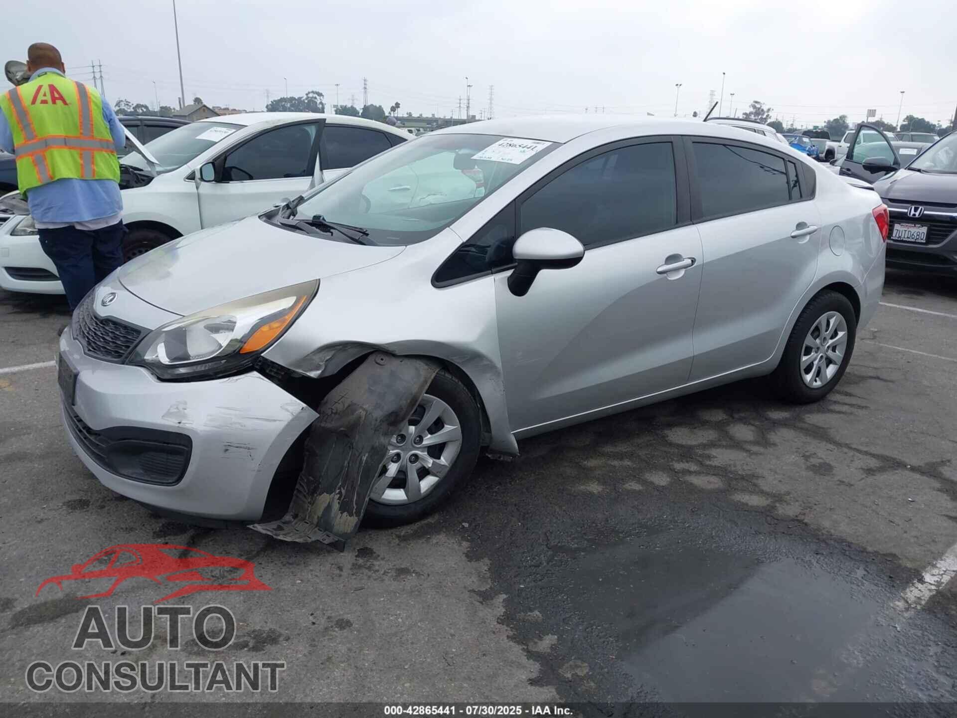KIA RIO 2014 - KNADM4A32E6377517