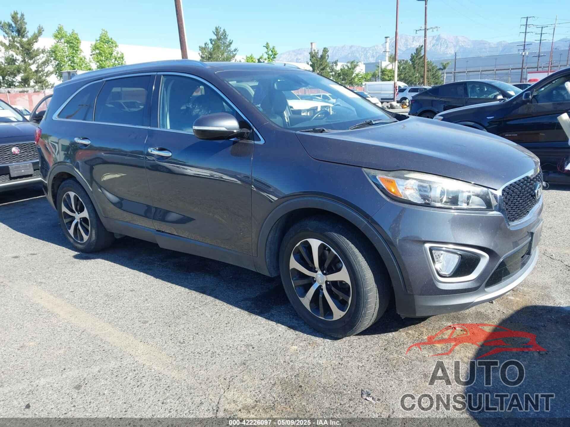 KIA SORENTO 2018 - 5XYPH4A53JG340201