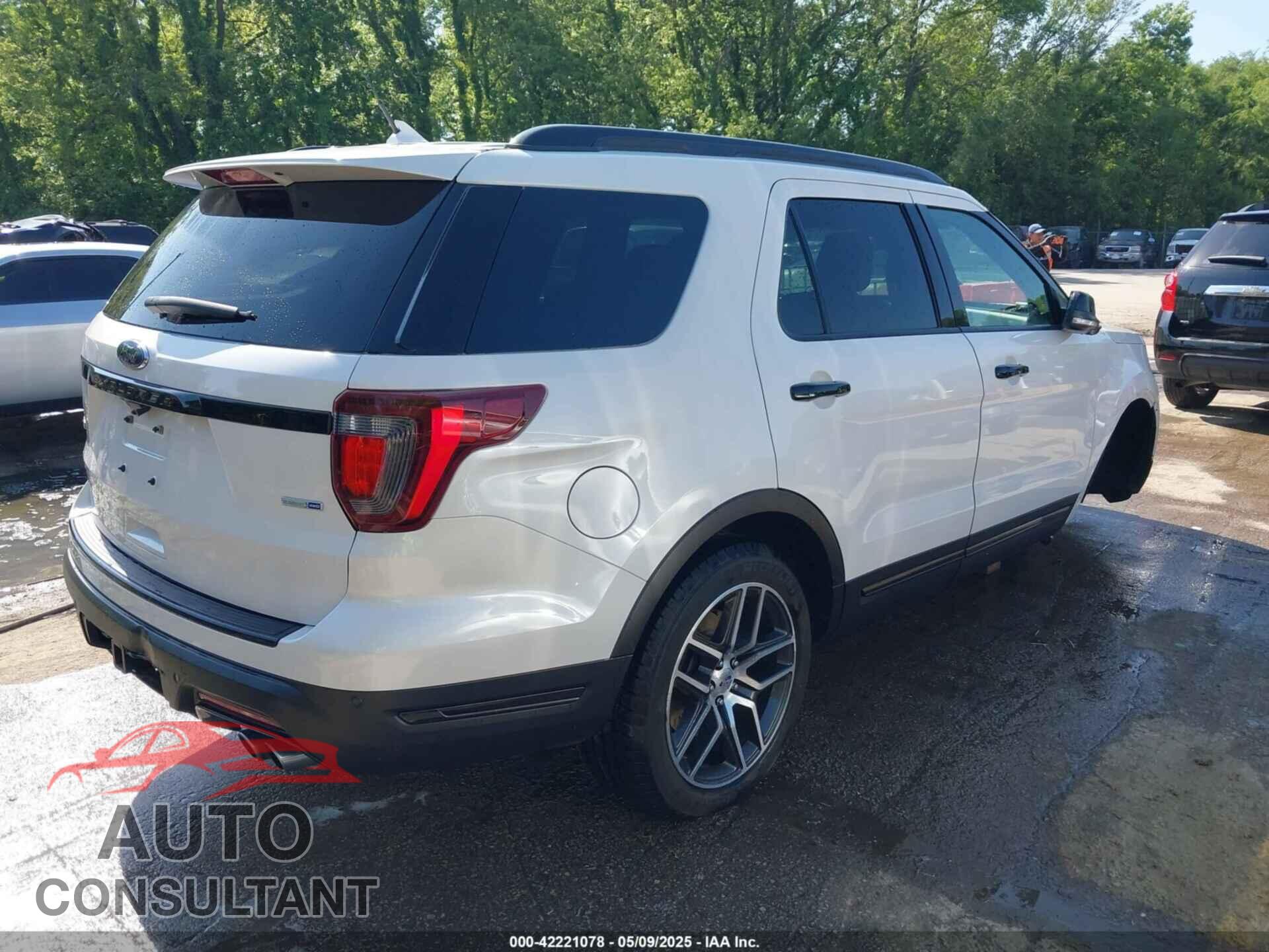 FORD EXPLORER 2018 - 1FM5K8GT7JGB08652
