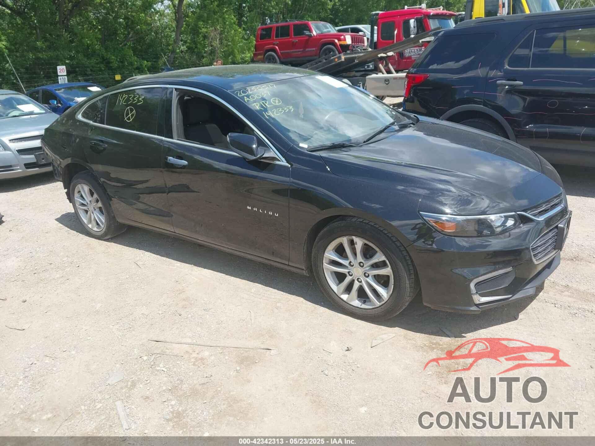 CHEVROLET MALIBU 2018 - 1G1ZD5ST1JF142333