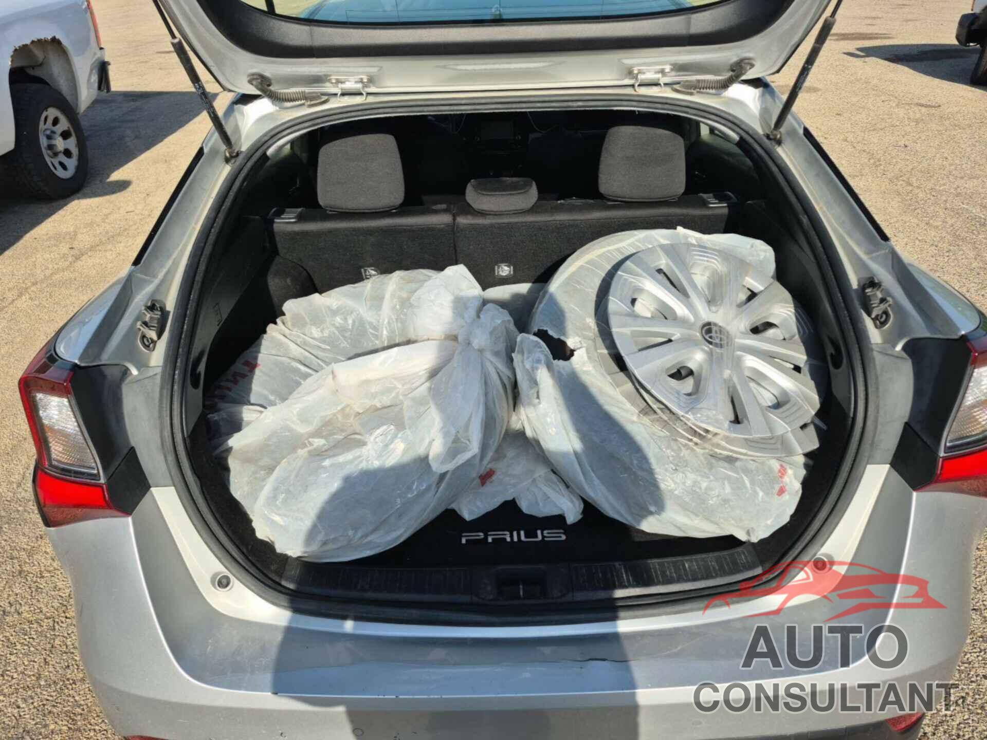 TOYOTA PRIUS 2022 - JTDL9MFU2N3033303