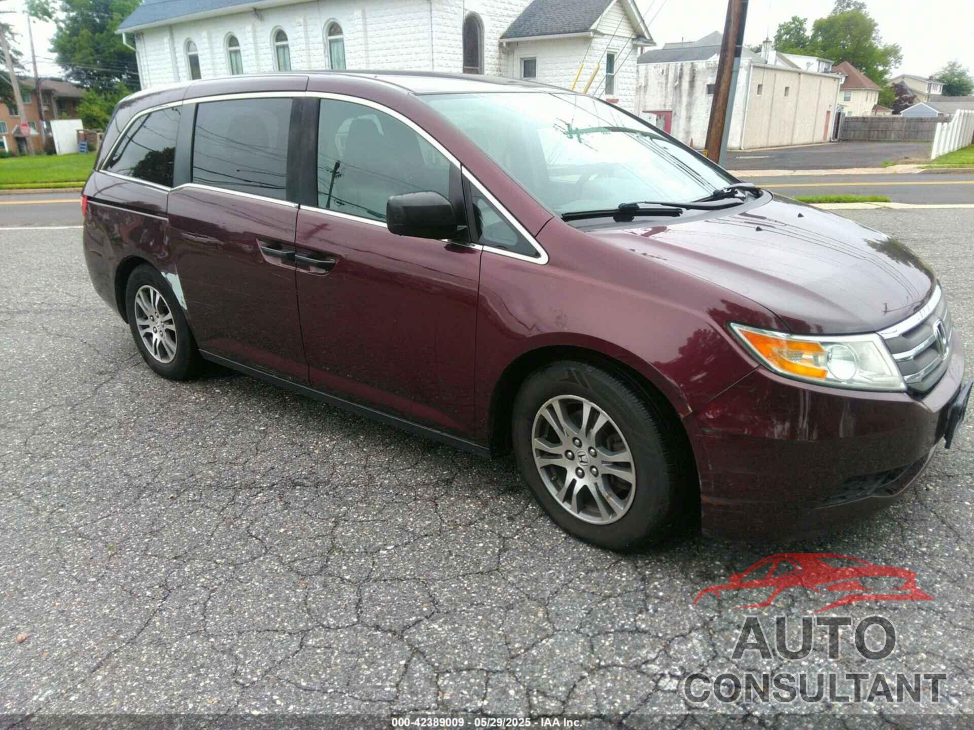 HONDA ODYSSEY 2013 - 5FNRL5H23DB052215