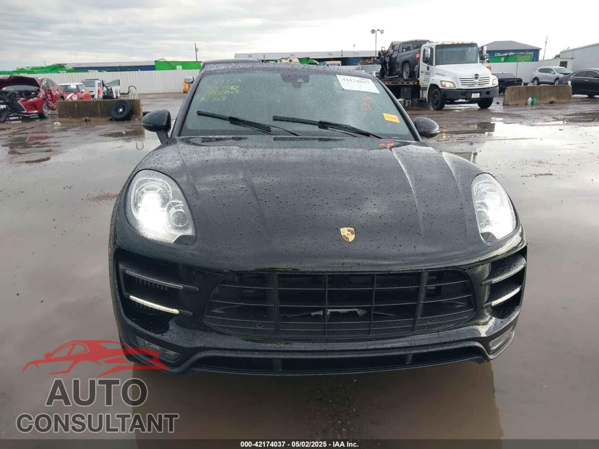 PORSCHE MACAN 2017 - WP1AF2A54HLB62022