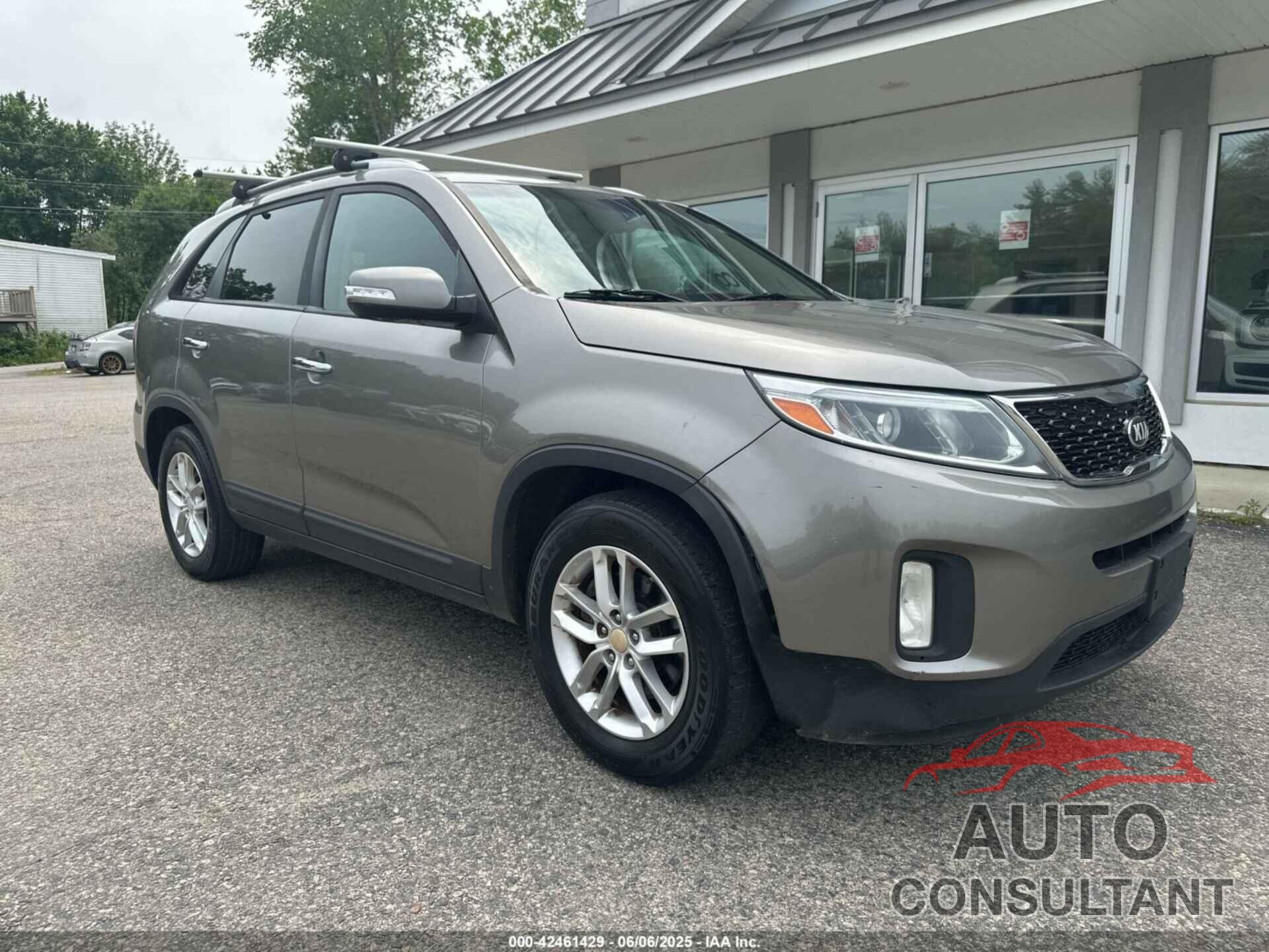 KIA SORENTO 2014 - 5XYKT4A68EG429673