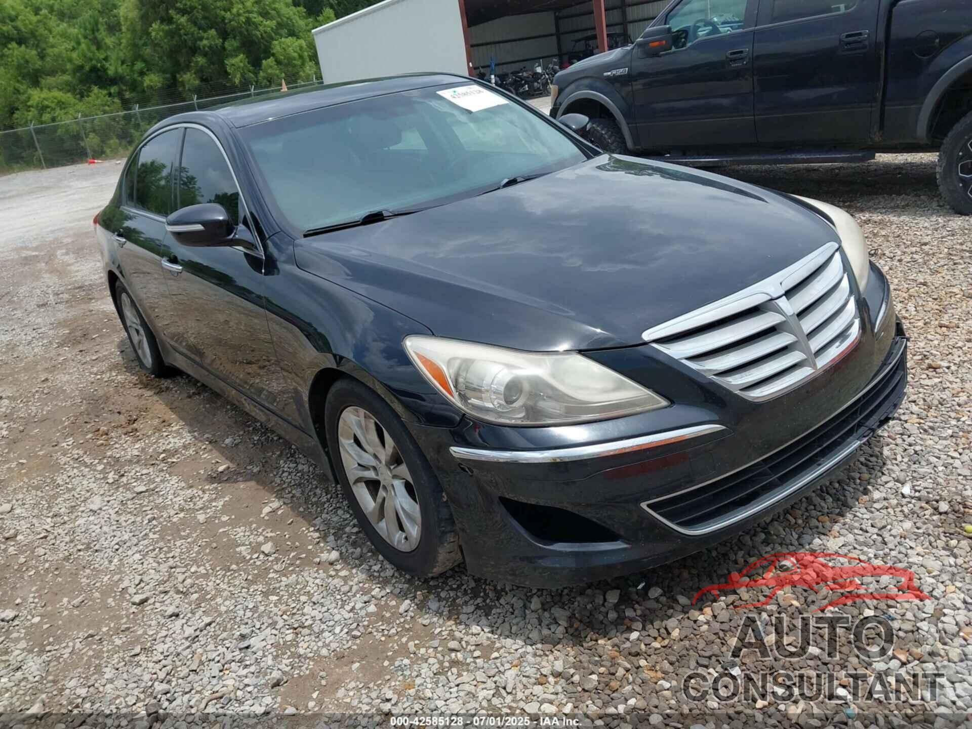 HYUNDAI GENESIS 2013 - KMHGC4DDXDU217432