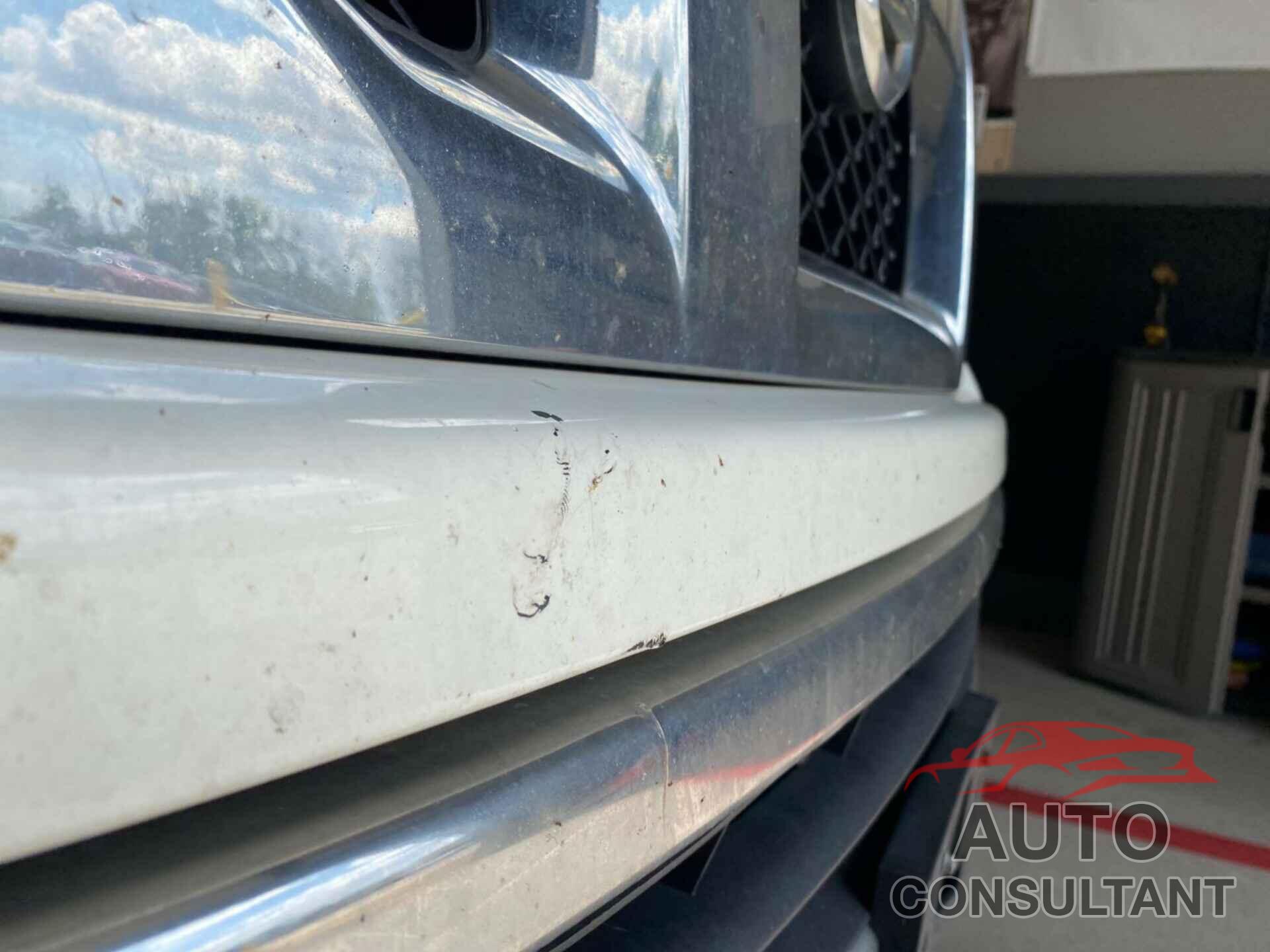 NISSAN NV CARGO NV2500 HD 2019 - 1N6BF0KY4KN804394