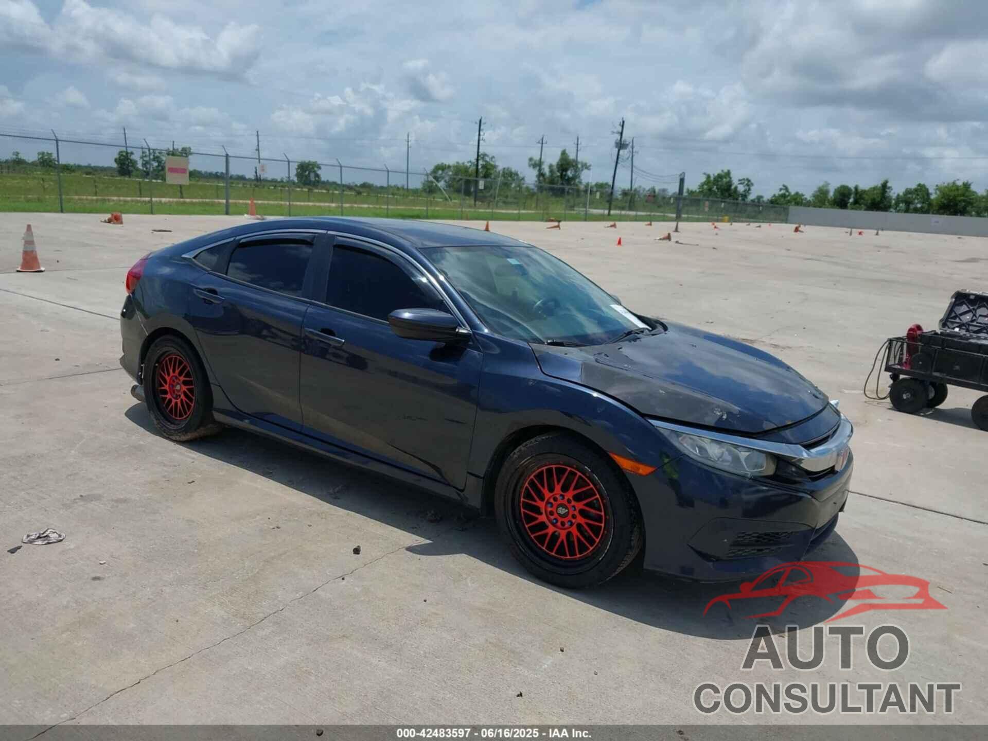 HONDA CIVIC 2017 - 19XFC2E56HE059302