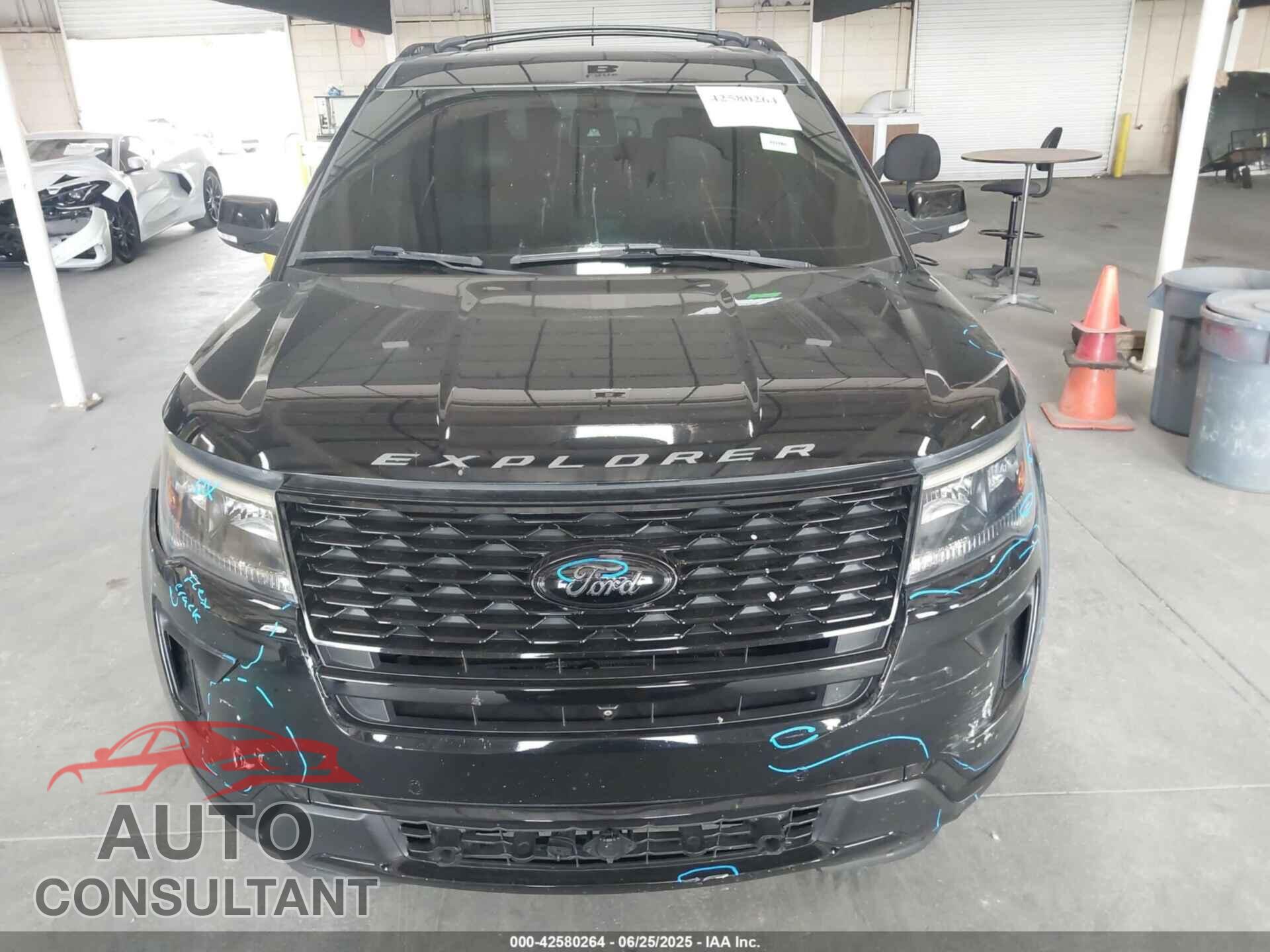 FORD EXPLORER 2018 - 1FM5K8GT8JGB63417