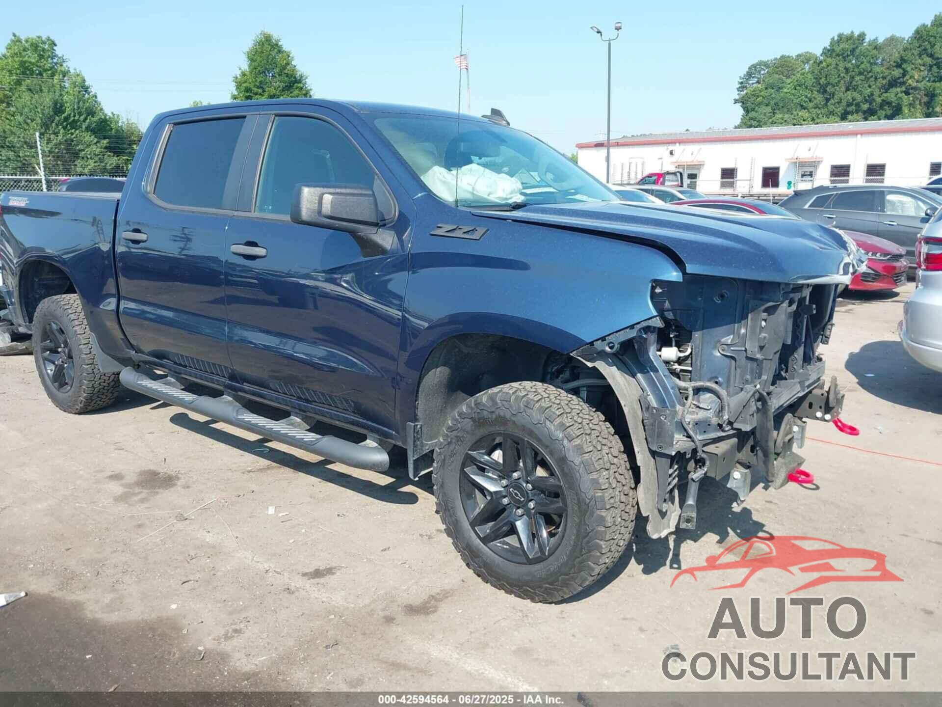 CHEVROLET SILVERADO 1500 2020 - 1GCPYCEF9LZ163221