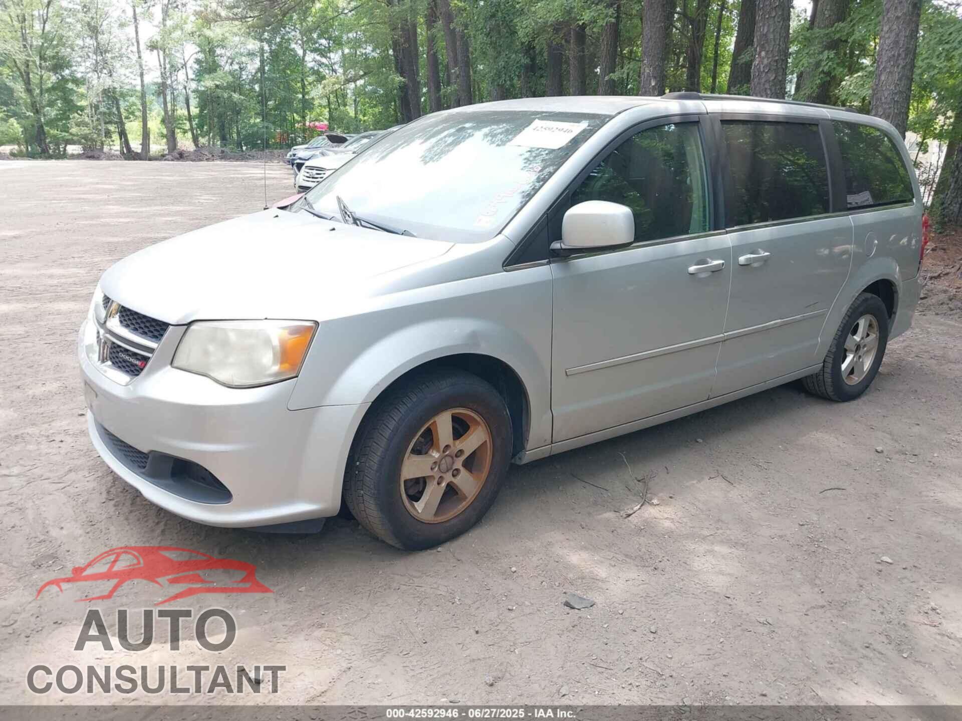 DODGE GRAND CARAVAN 2011 - 2D4RN5DG5BR699666
