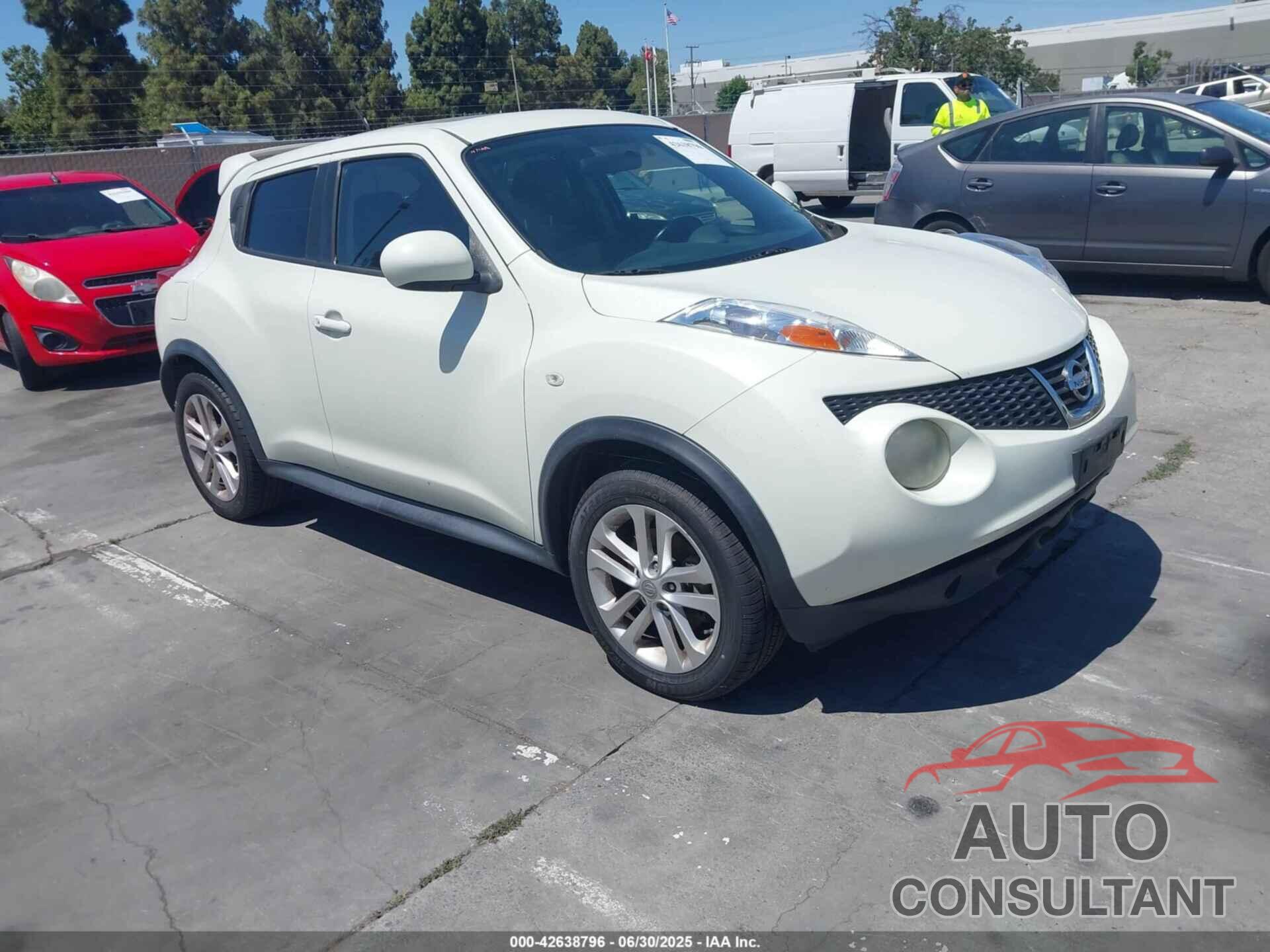 NISSAN JUKE 2011 - JN8AF5MV2BT017104