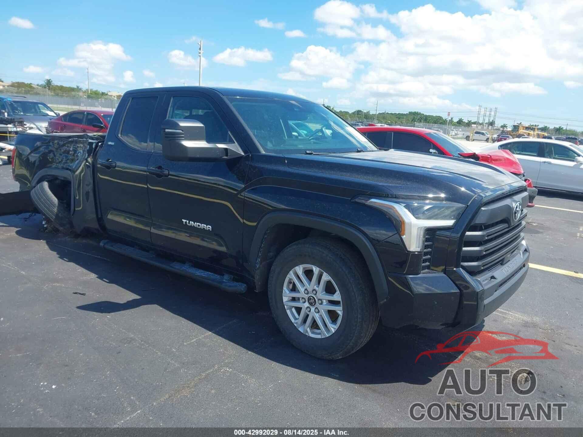 TOYOTA TUNDRA 2022 - 5TFLA5AA2NX007531