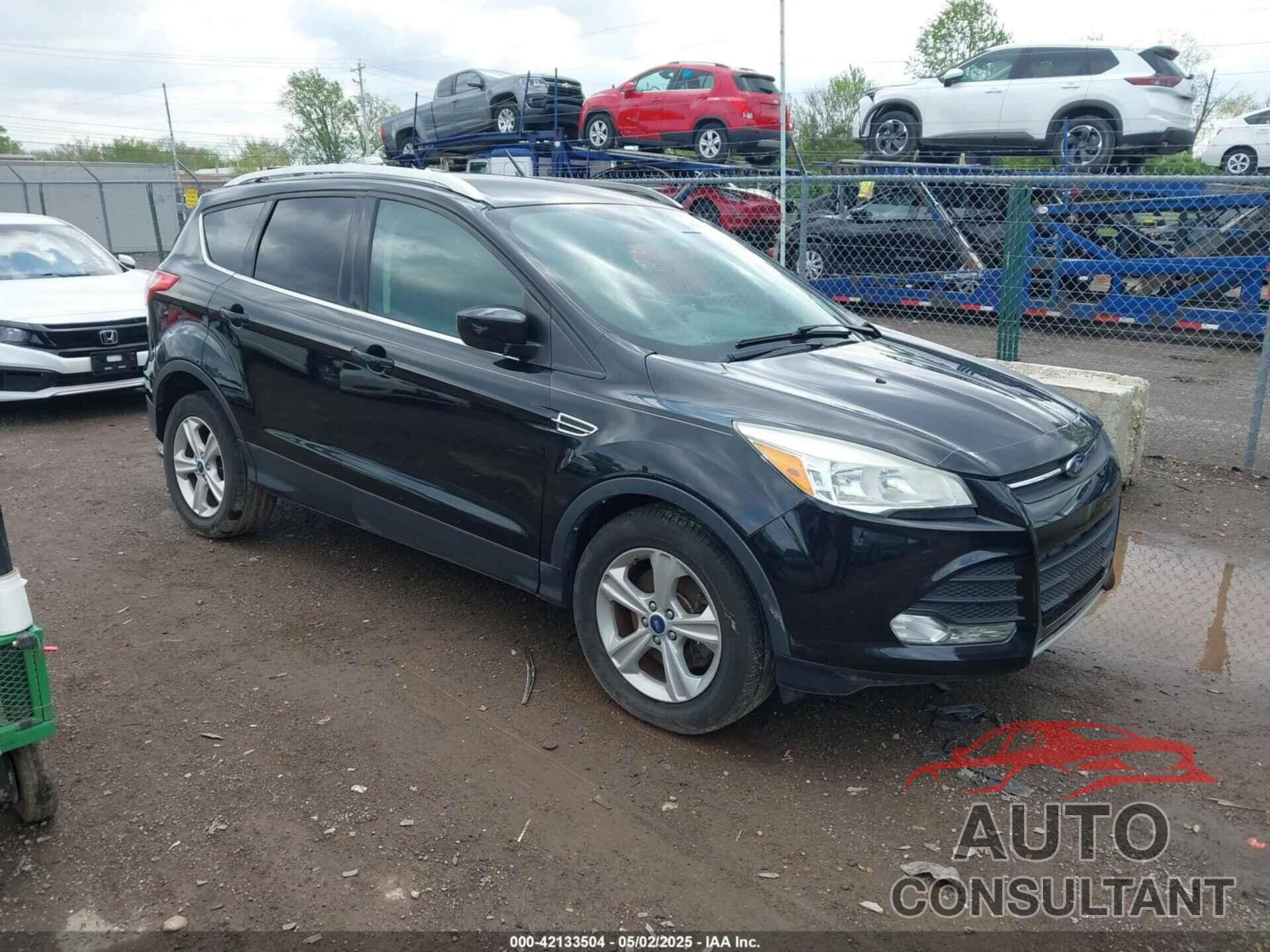 FORD ESCAPE 2015 - 1FMCU9G93FUB73809