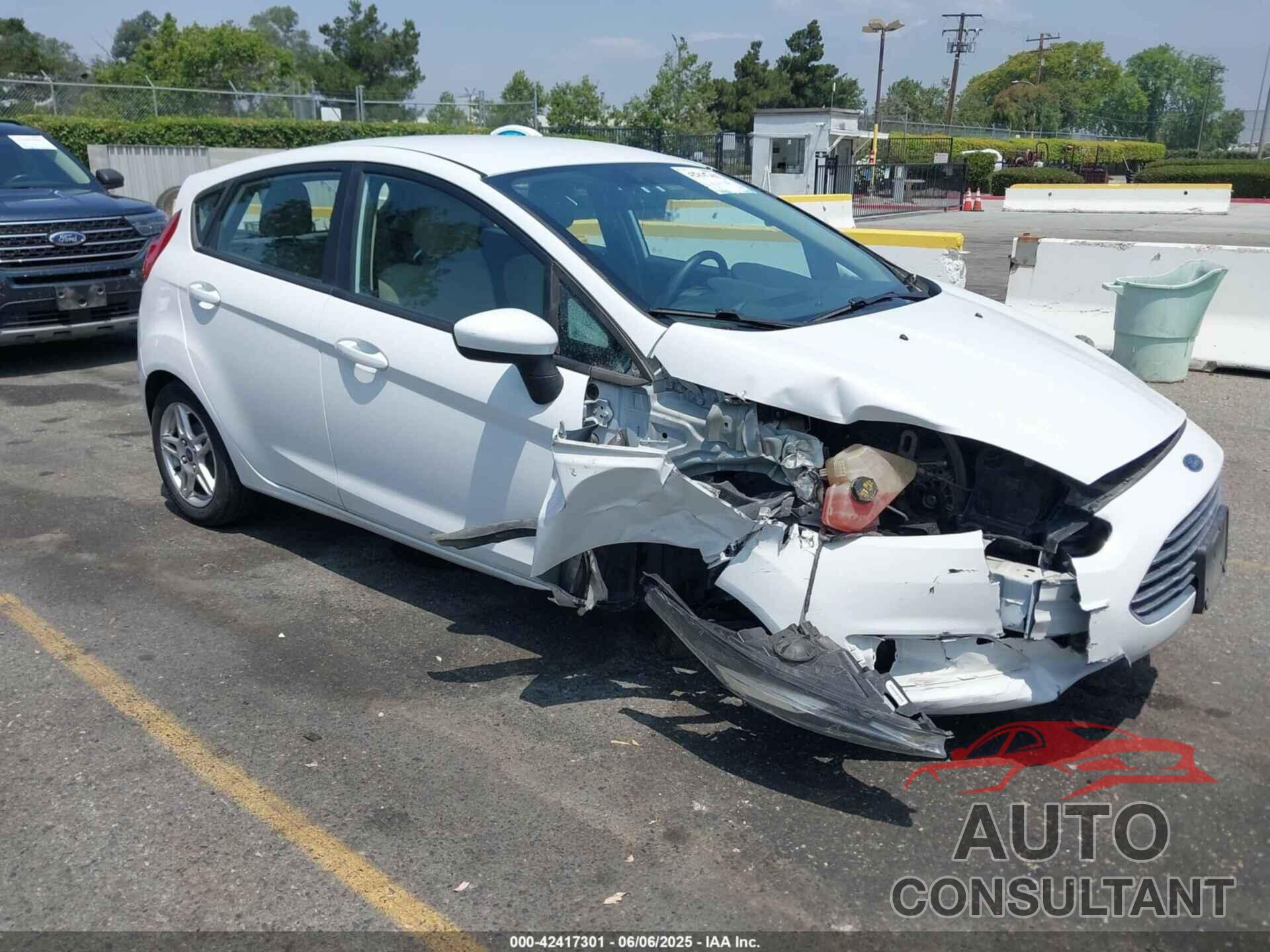 FORD FIESTA 2018 - 3FADP4EJ8JM141067