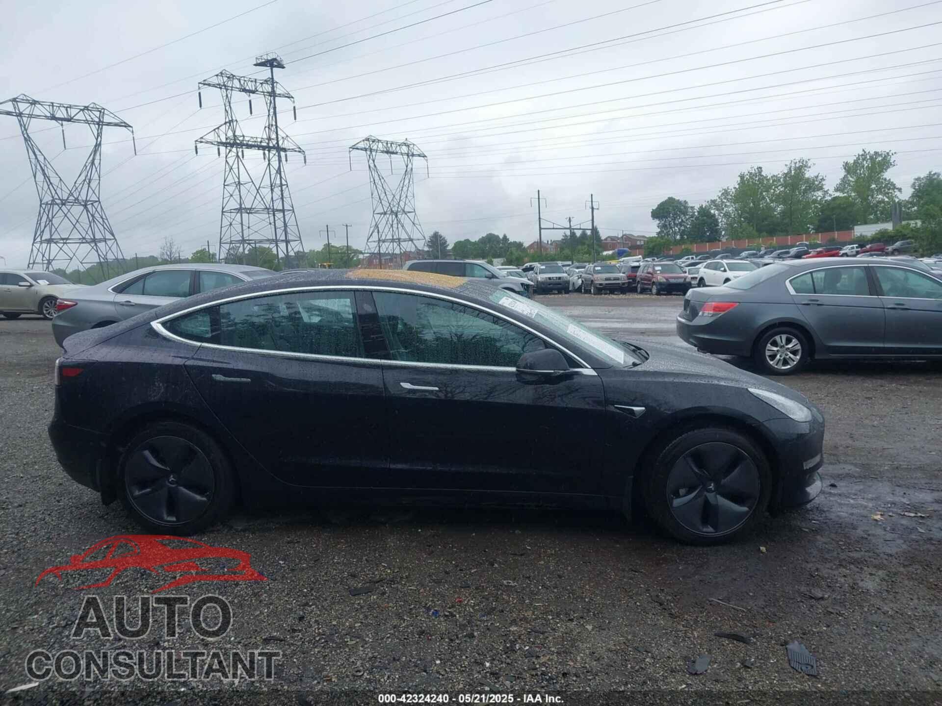TESLA MODEL 3 2018 - 5YJ3E1EB7JF070600