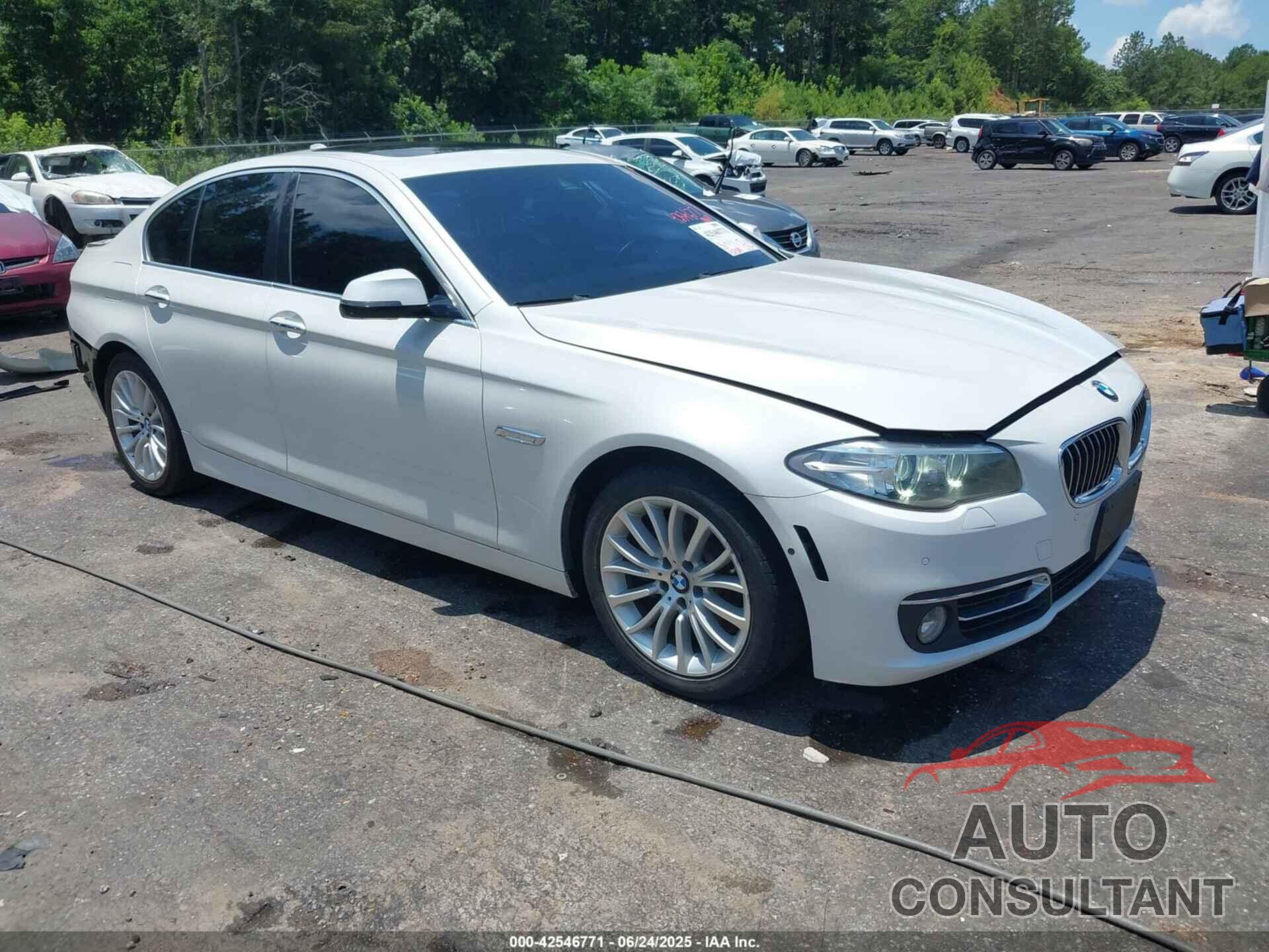 BMW 528I 2016 - WBA5A5C50GD528676