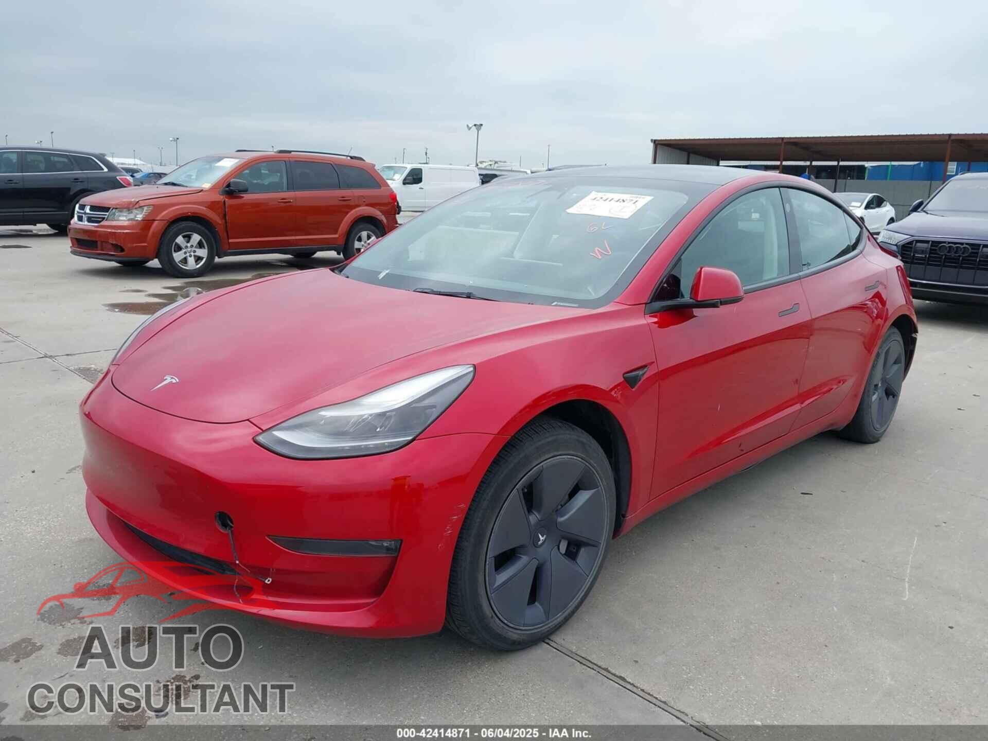 TESLA MODEL 3 2022 - 5YJ3E1EB2NF267213