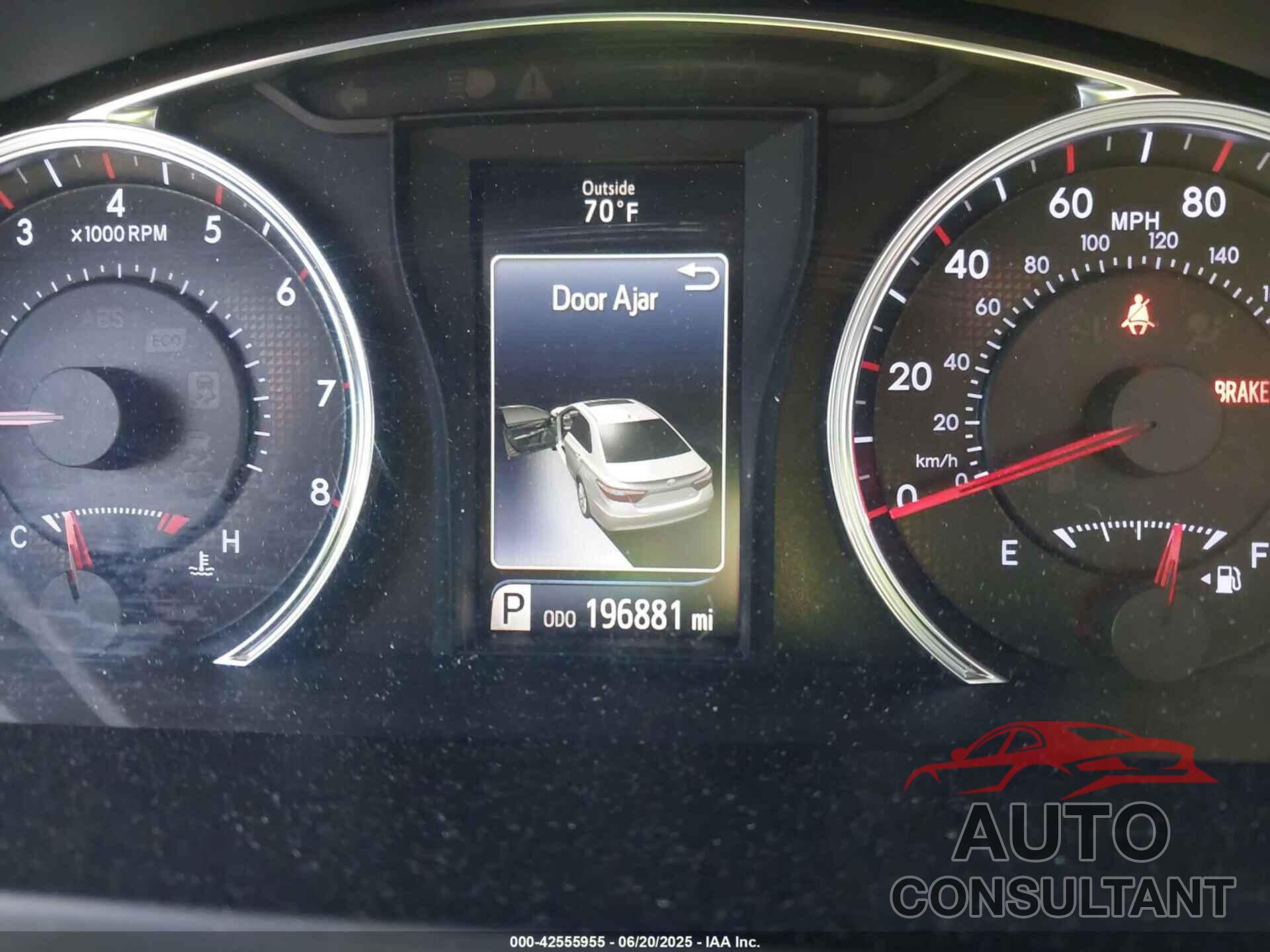TOYOTA CAMRY 2016 - 4T1BF1FK2GU504022