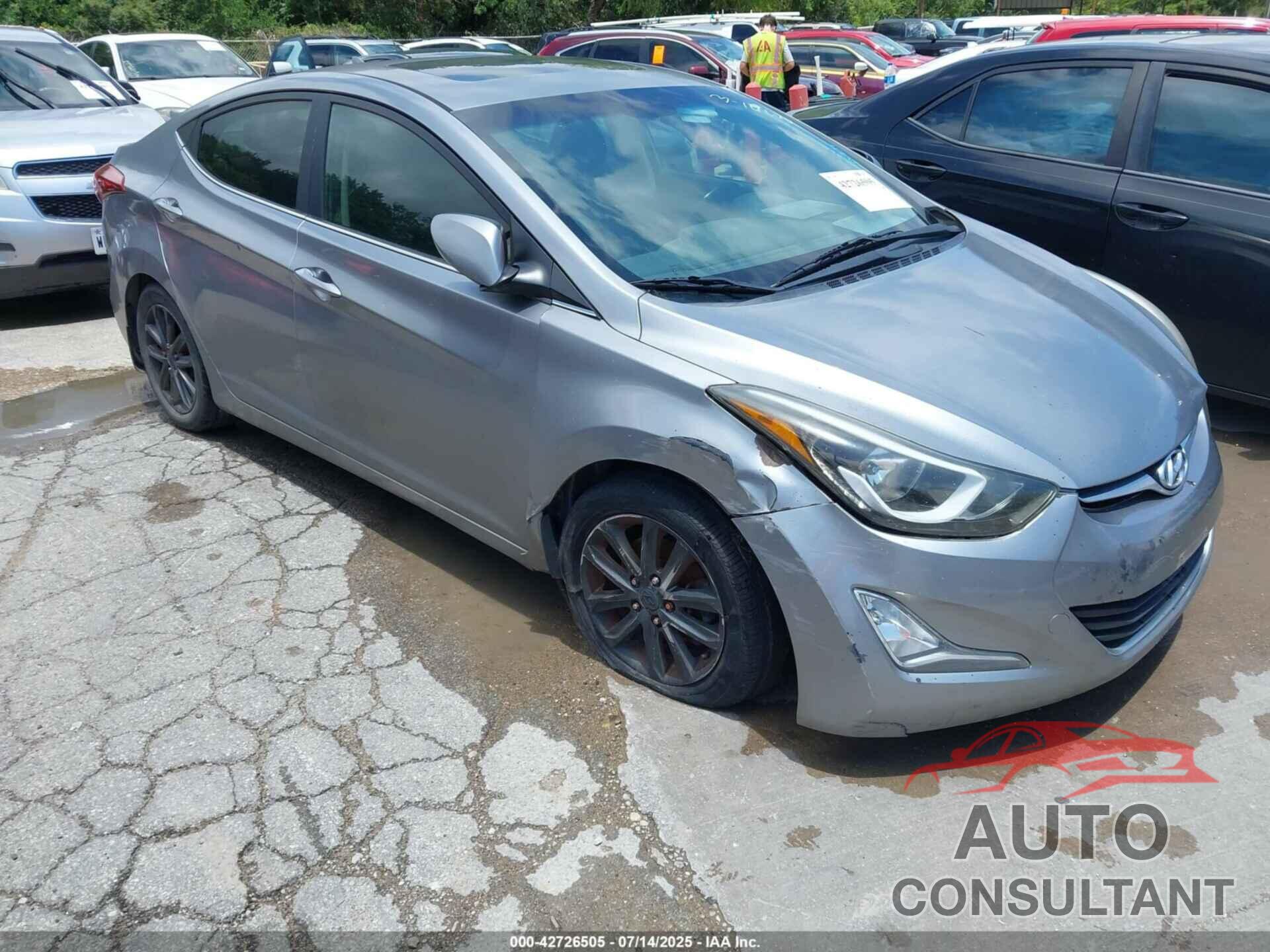 HYUNDAI ELANTRA 2015 - KMHDH4AE3FU322768