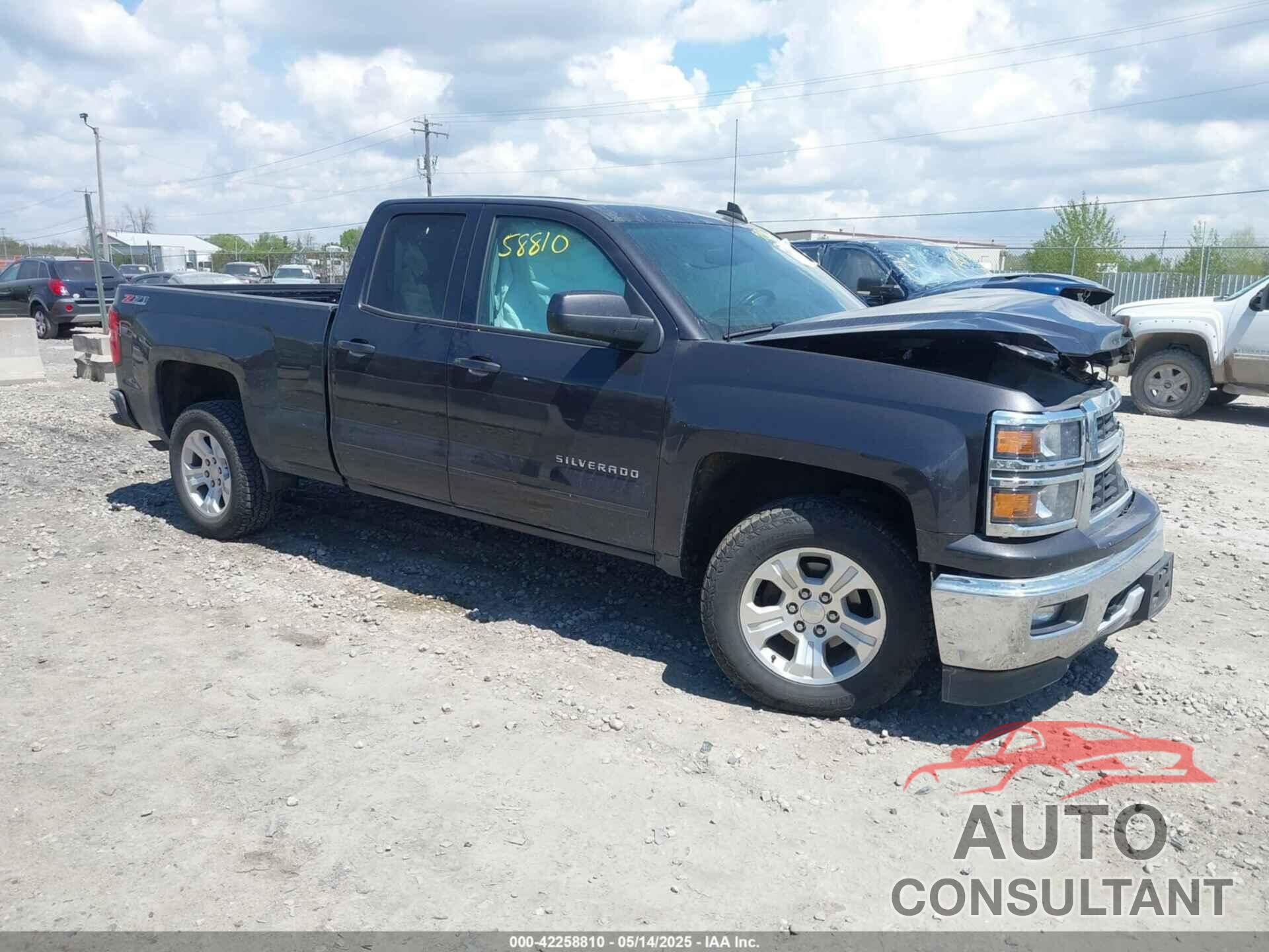 CHEVROLET SILVERADO 1500 2015 - 1GCVKREC1FZ348711