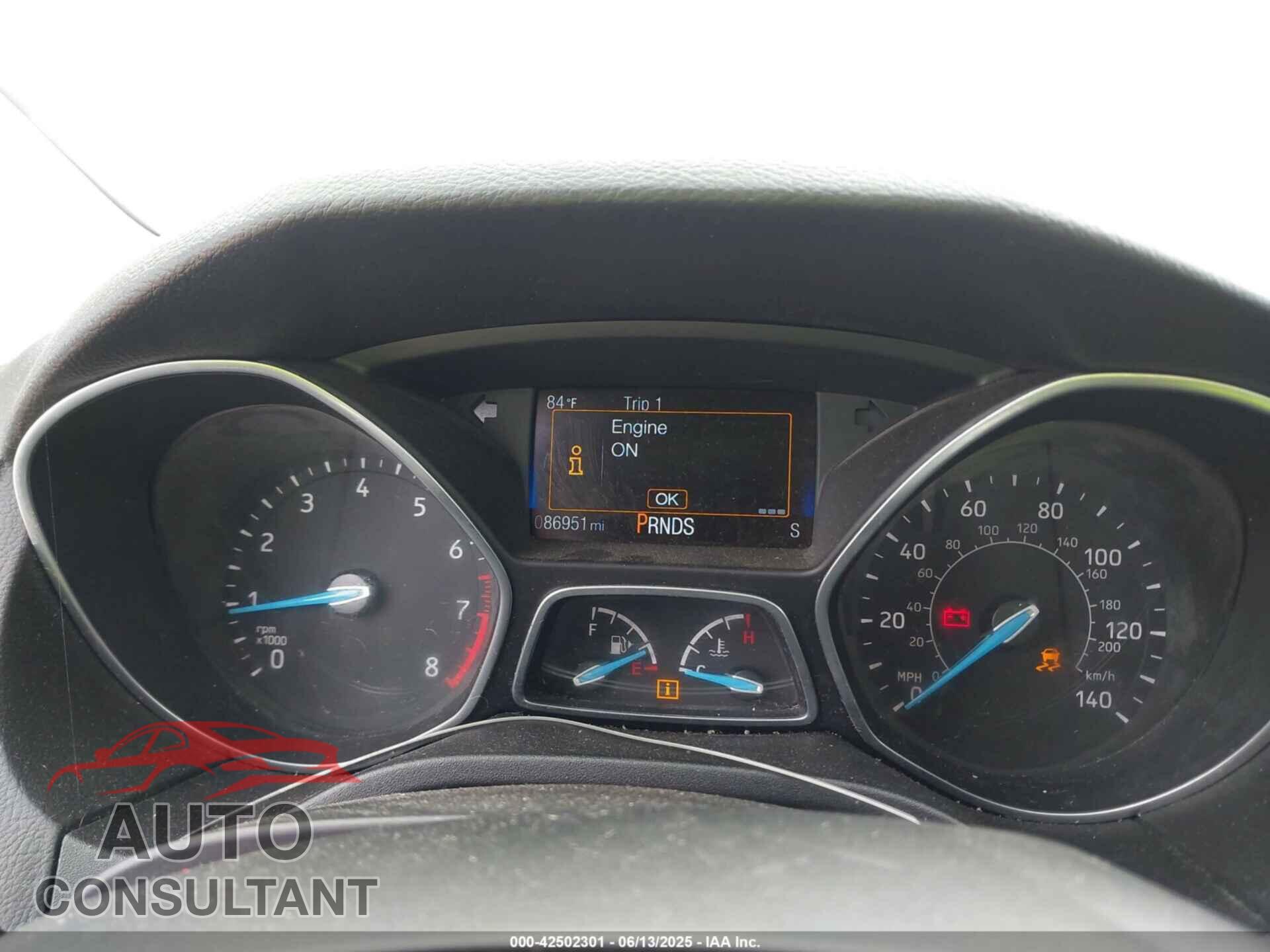 FORD FOCUS 2015 - 1FADP3F28FL333048