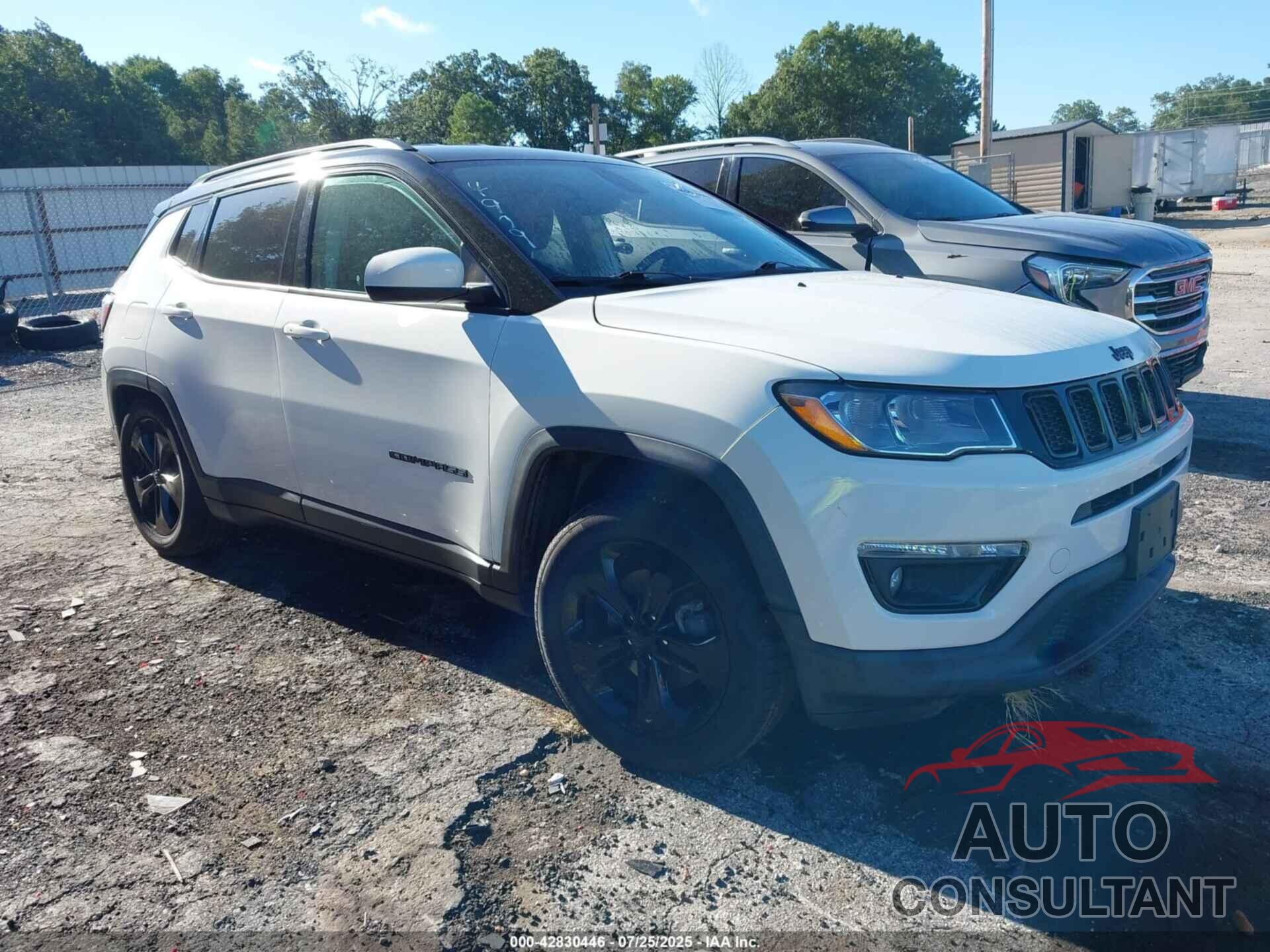 JEEP COMPASS 2018 - 3C4NJCBB5JT304979