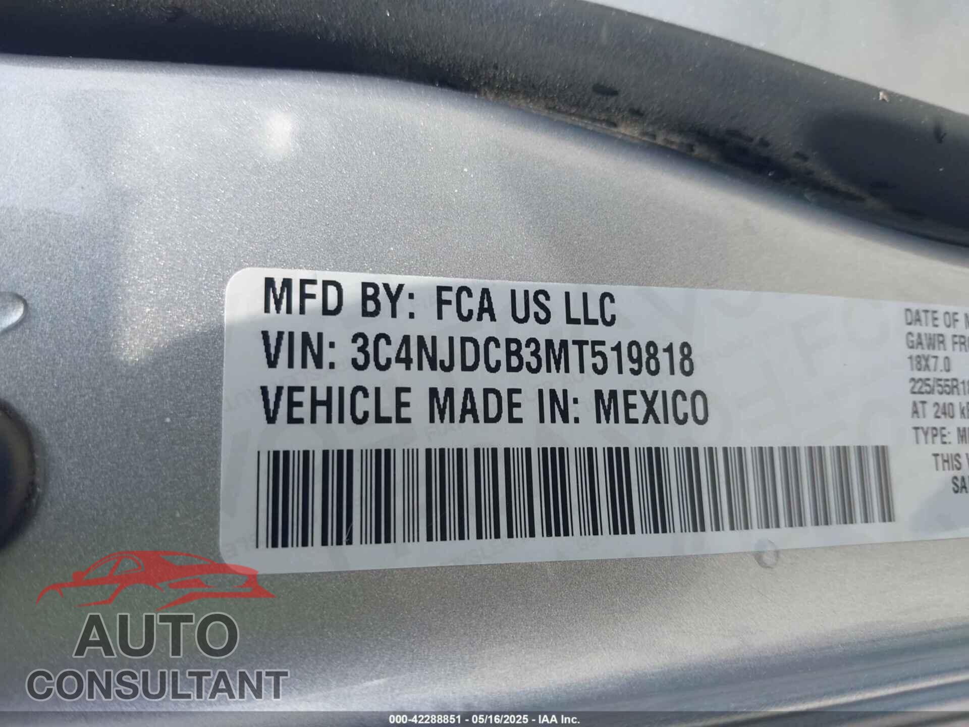 JEEP COMPASS 2021 - 3C4NJDCB3MT519818