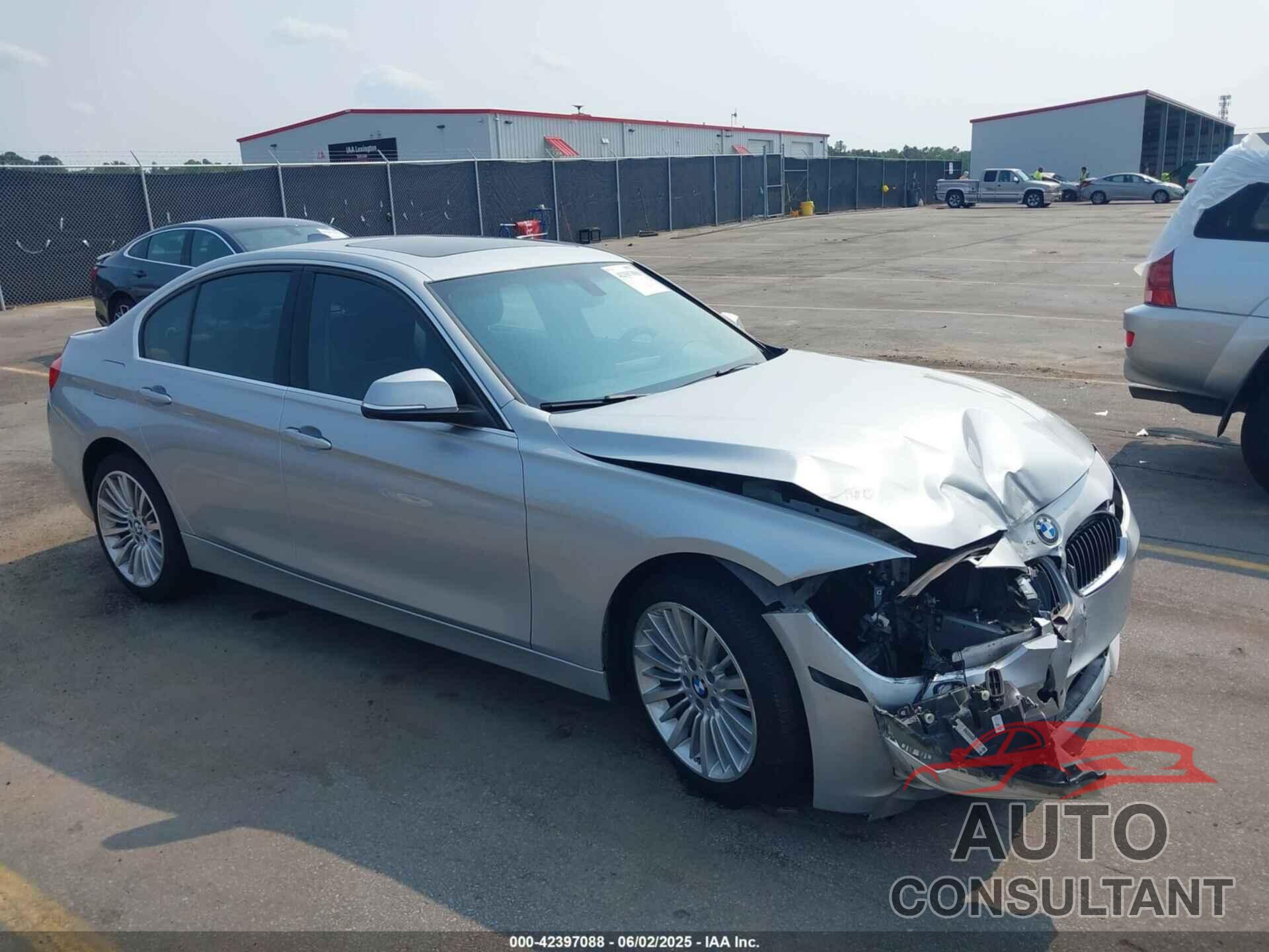 BMW 328I 2014 - WBA3A5G5XENP31678