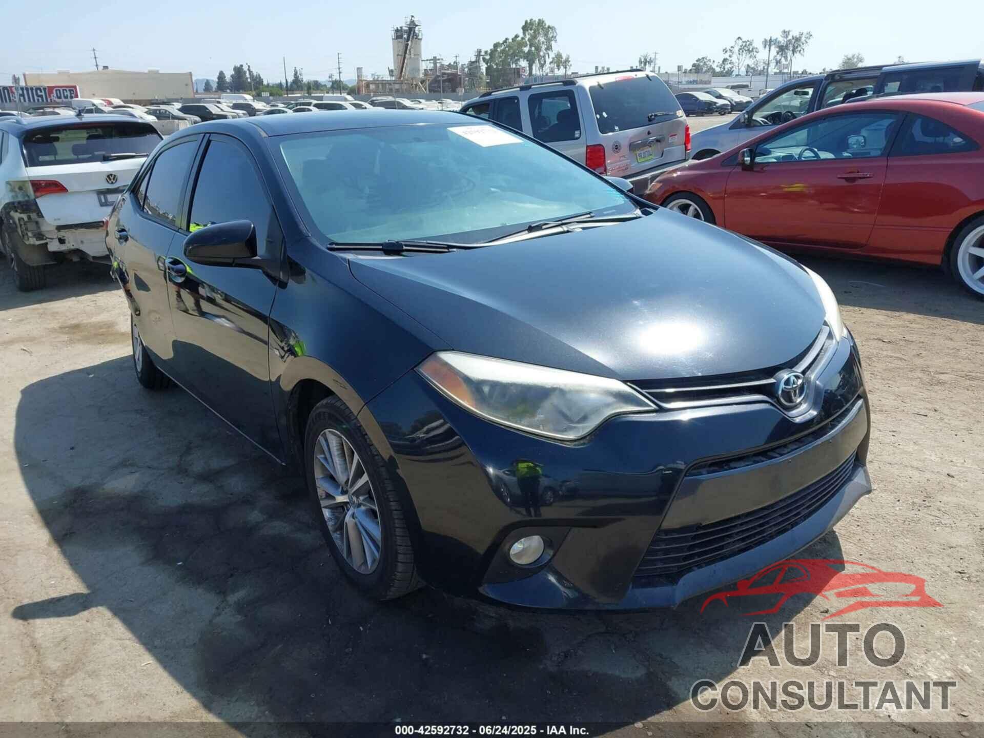 TOYOTA COROLLA 2015 - 5YFBURHEXFP182323