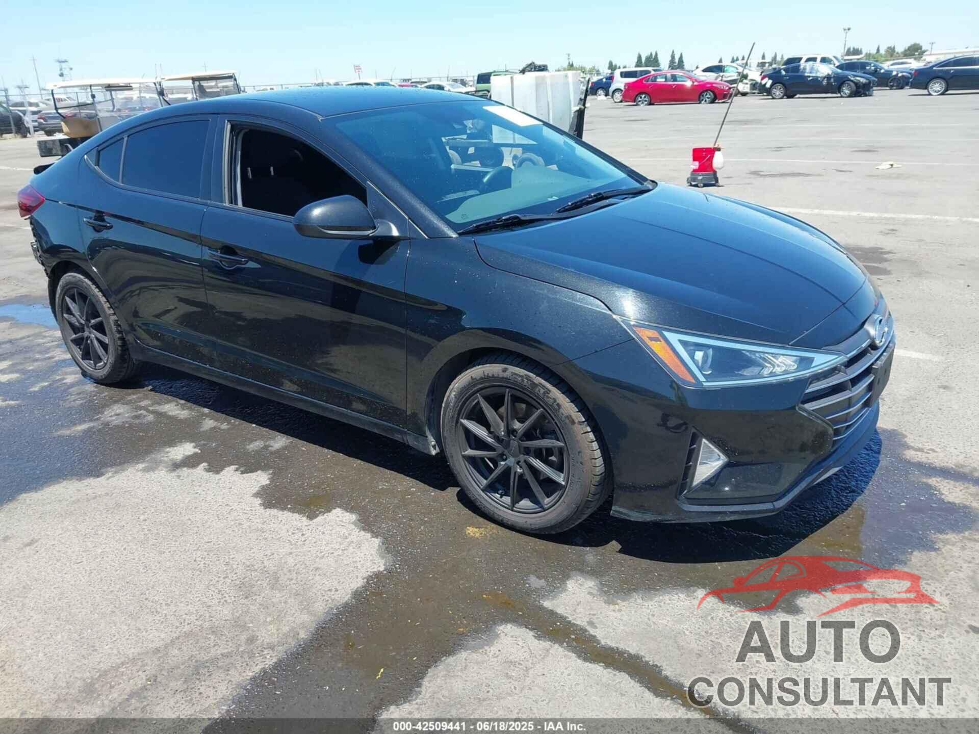 HYUNDAI ELANTRA 2020 - 5NPD74LF9LH499280