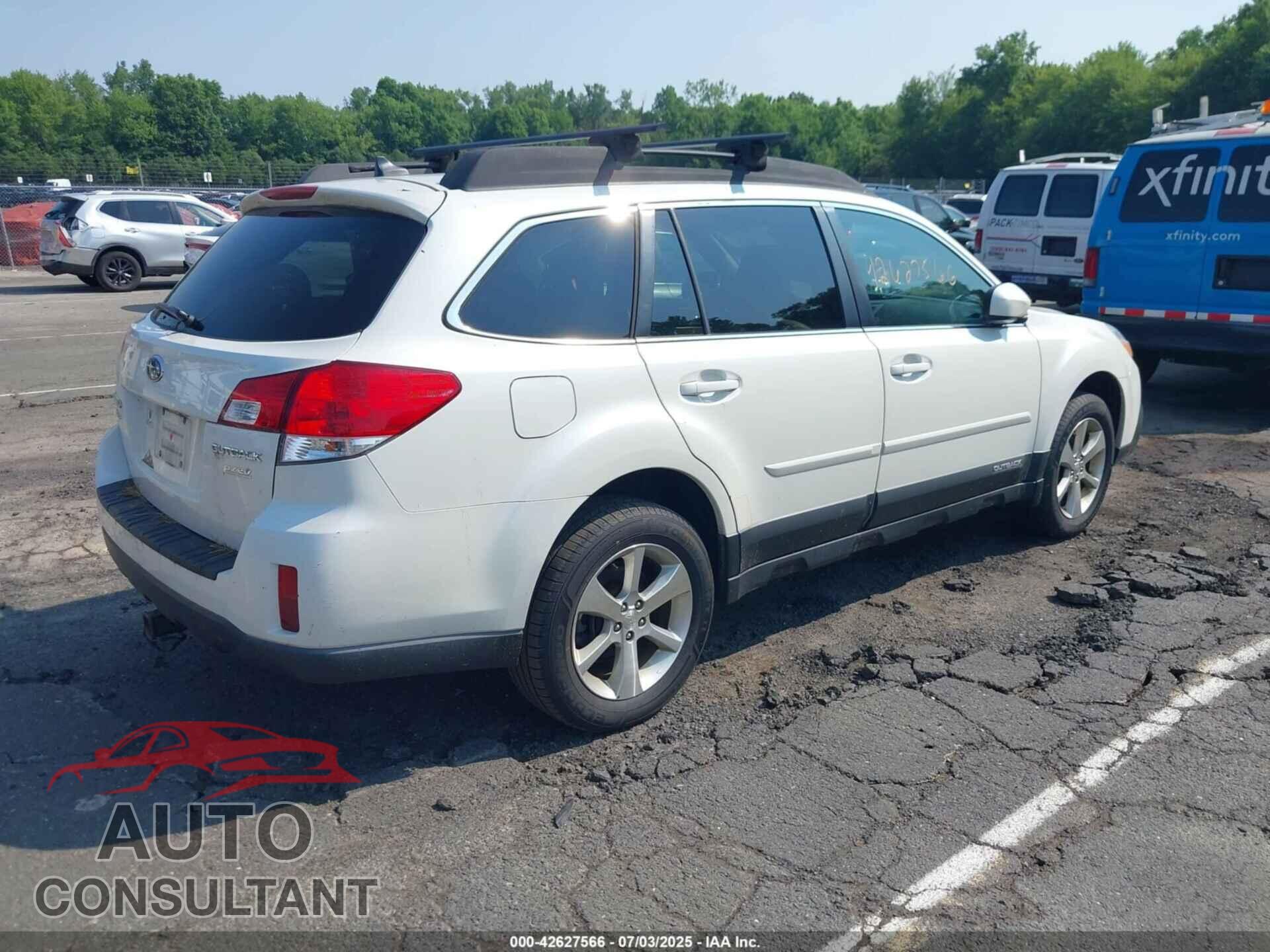 SUBARU OUTBACK 2014 - 4S4BRBLC4E3246020