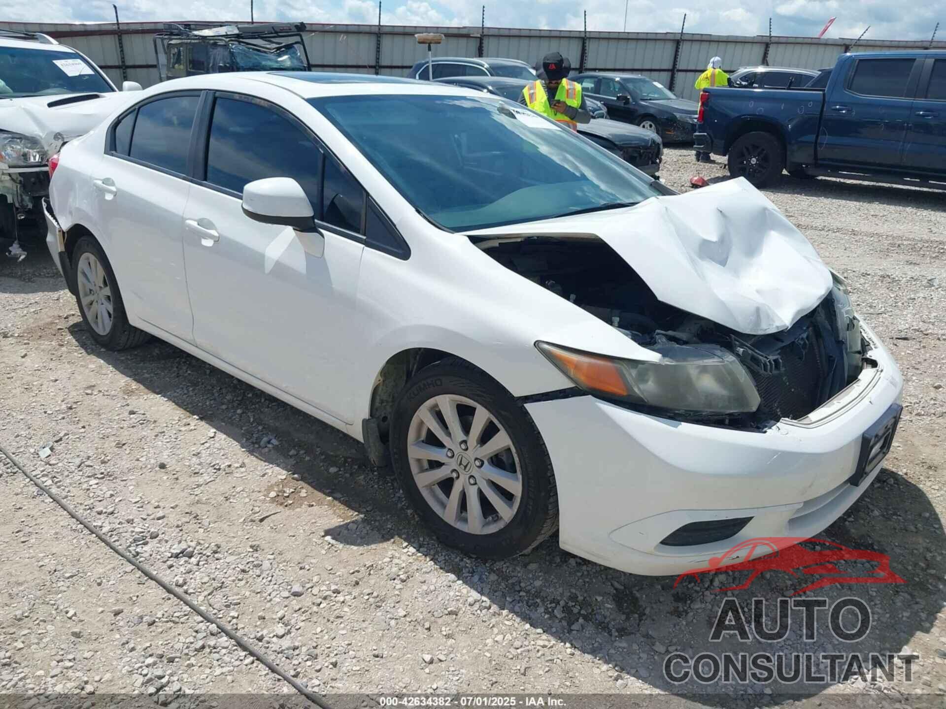 HONDA CIVIC 2012 - 19XFB2F88CE058723