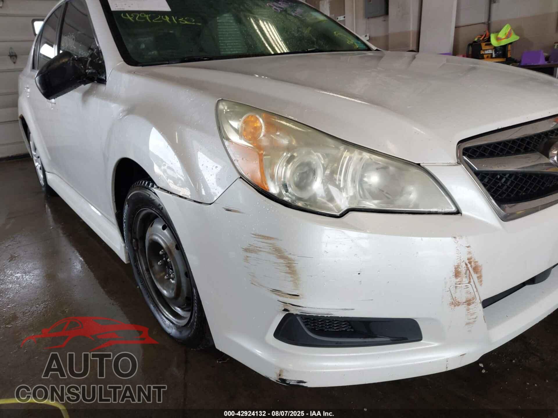 SUBARU LEGACY 2010 - 4S3BMCA6XA3236012