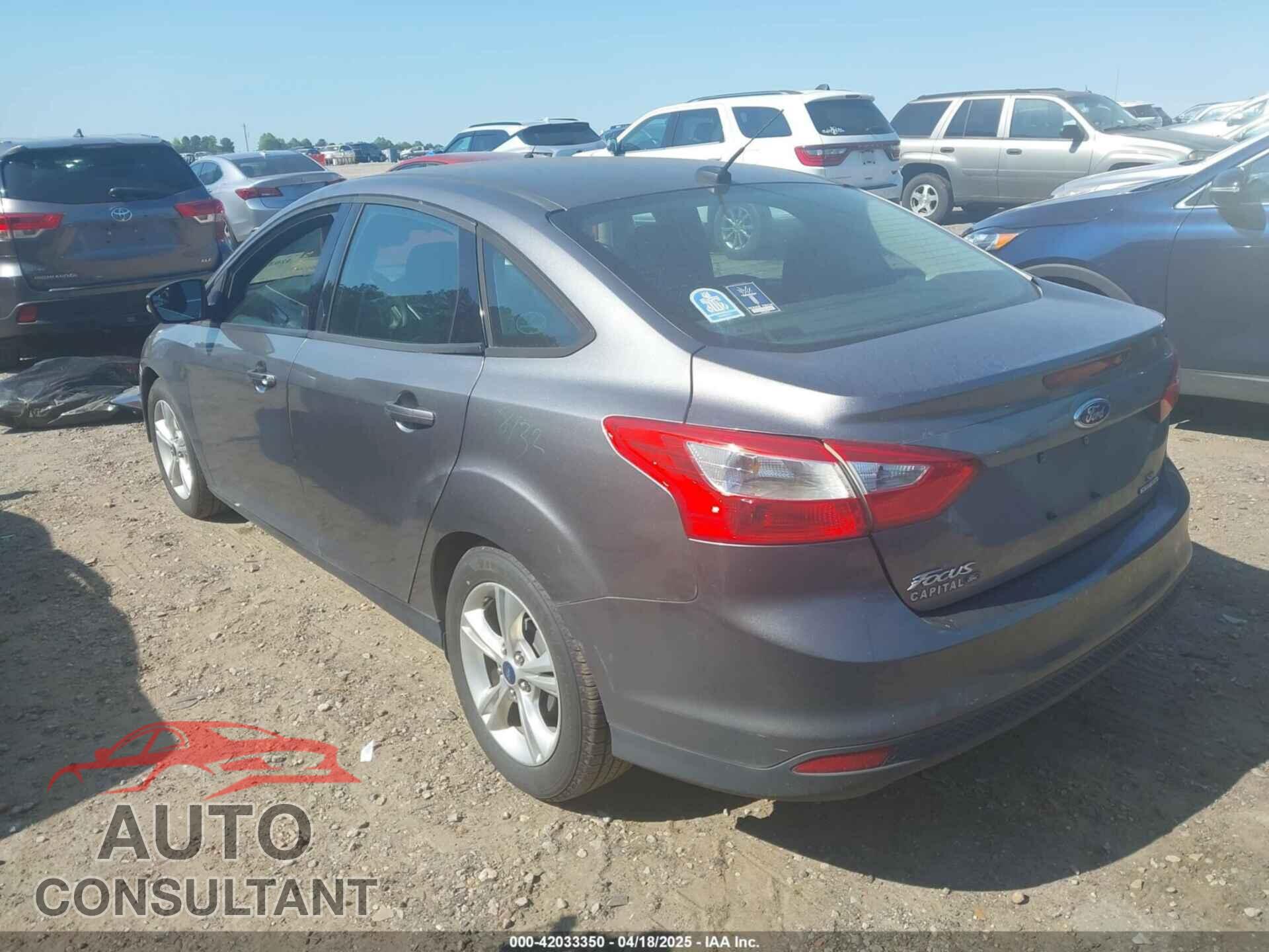 FORD FOCUS 2014 - 1FADP3F29EL190352