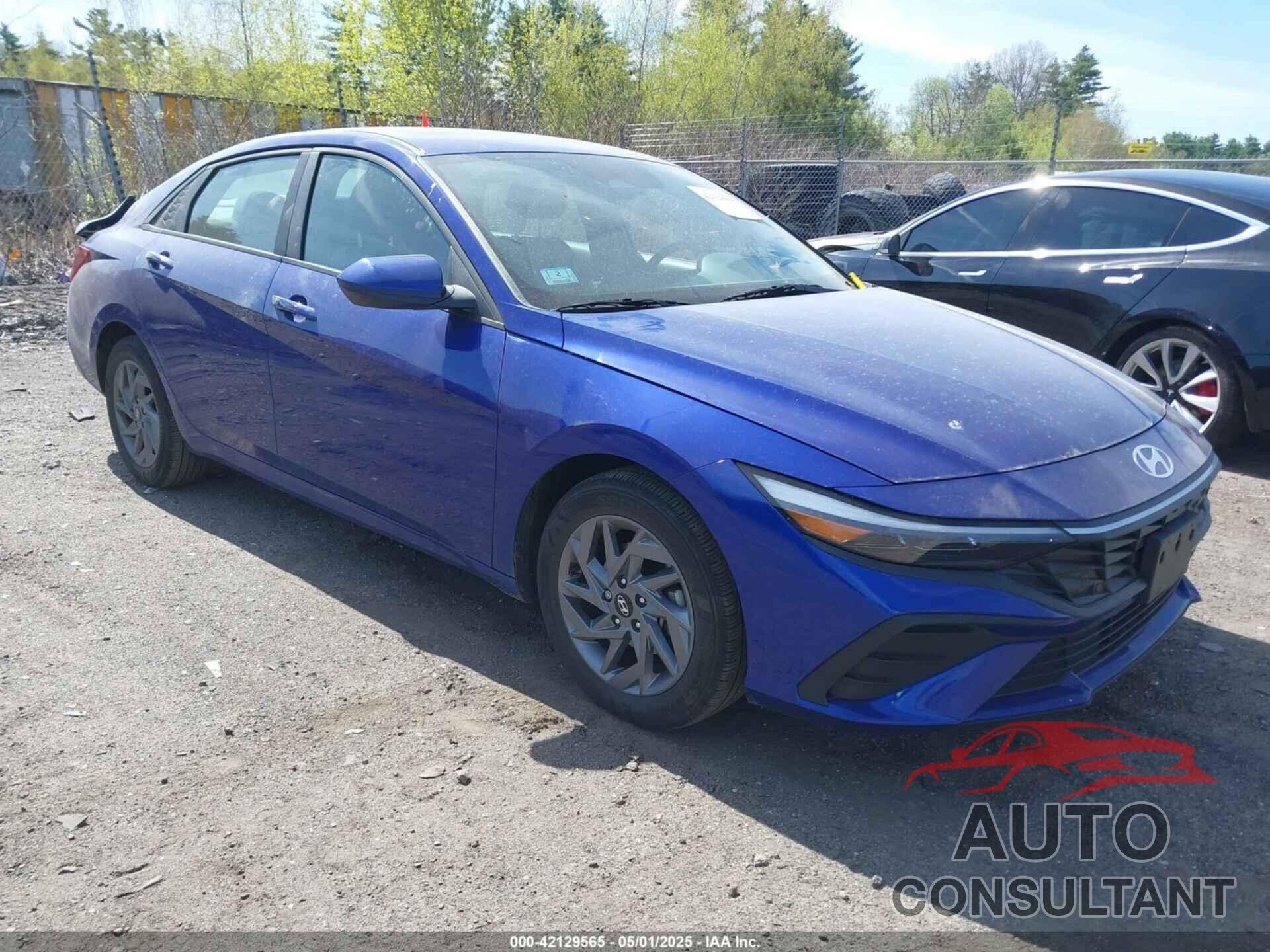 HYUNDAI ELANTRA 2024 - KMHLM4DG4RU686738