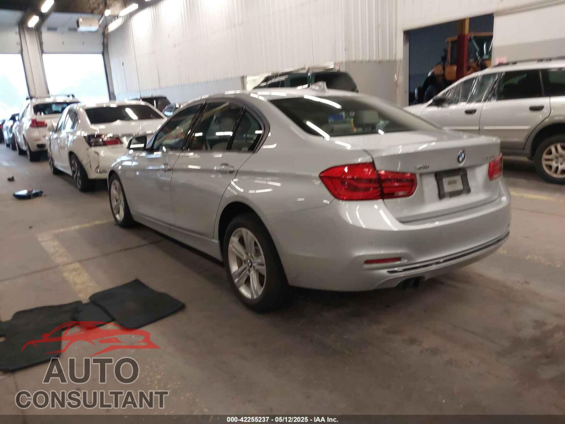 BMW 328I 2016 - WBA8E3G59GNU03637